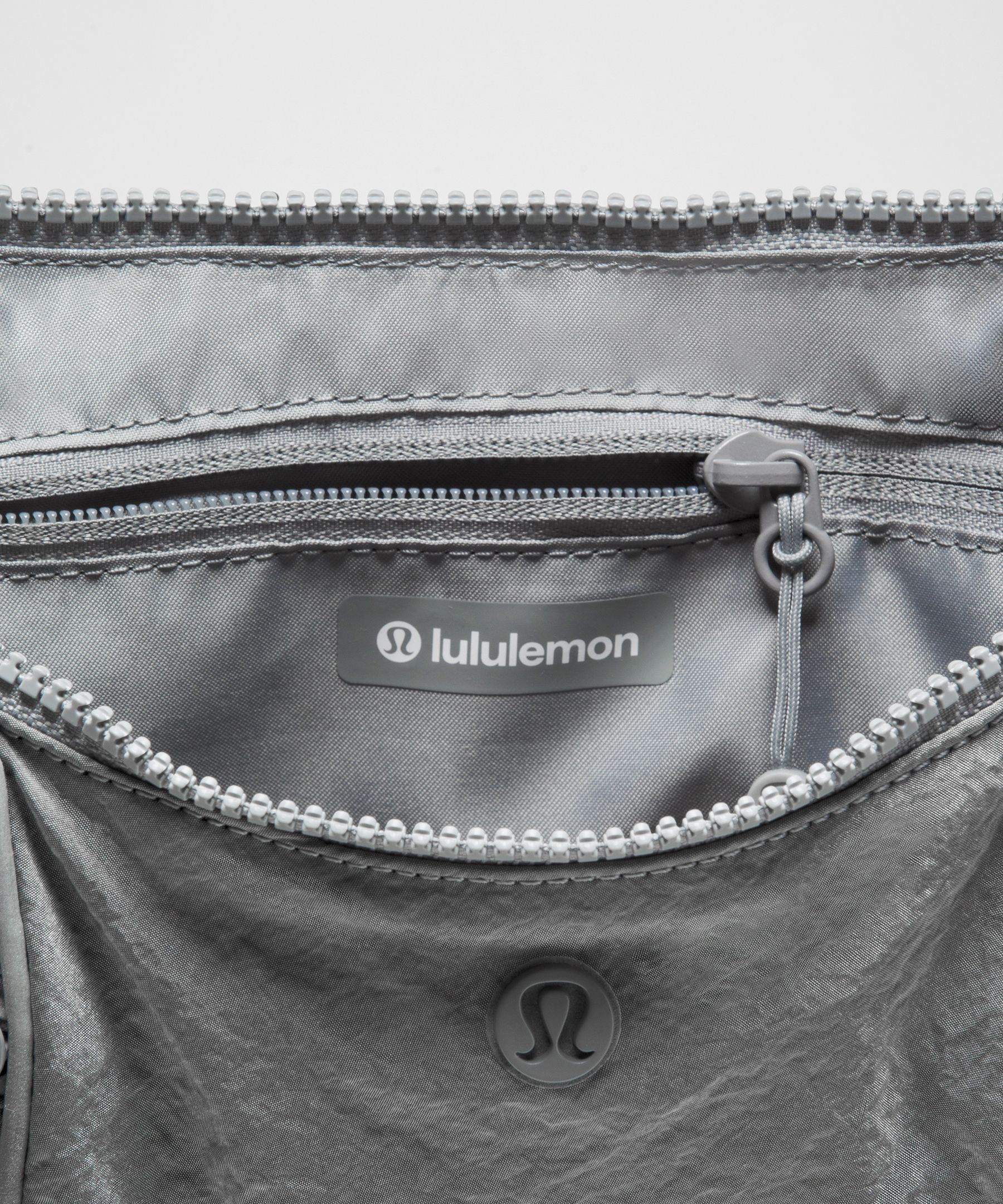 Small Slouchy Sling Bag 3L