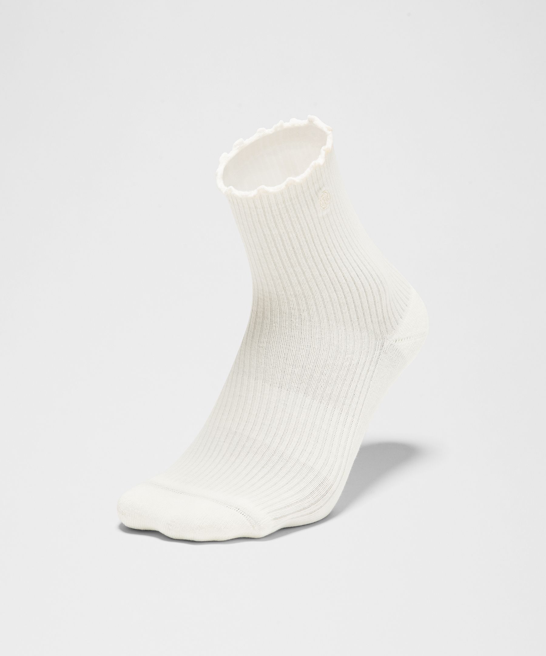 Unisex Lettuce Edge Quarter Socks