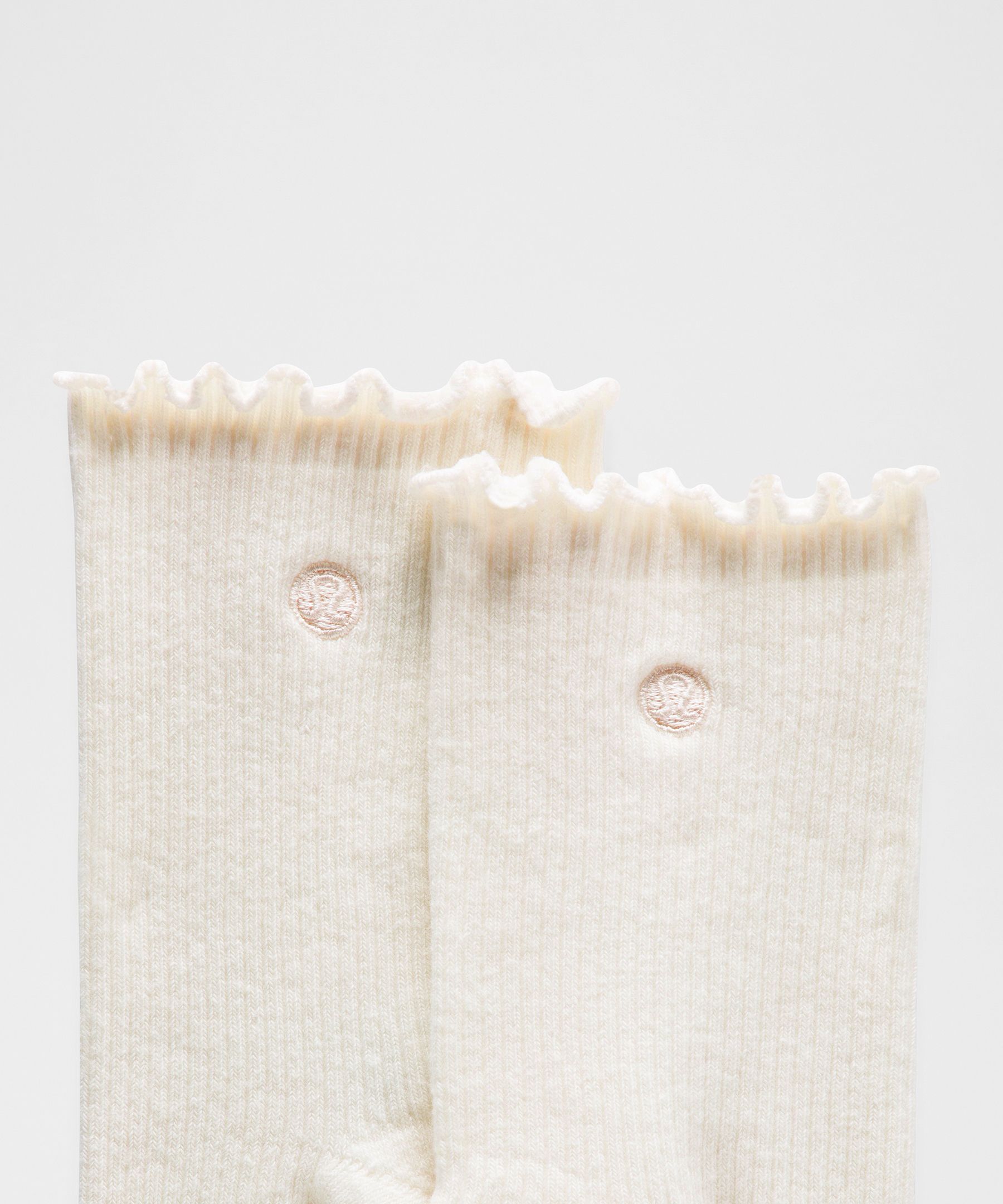 Unisex Lettuce Edge Quarter Socks