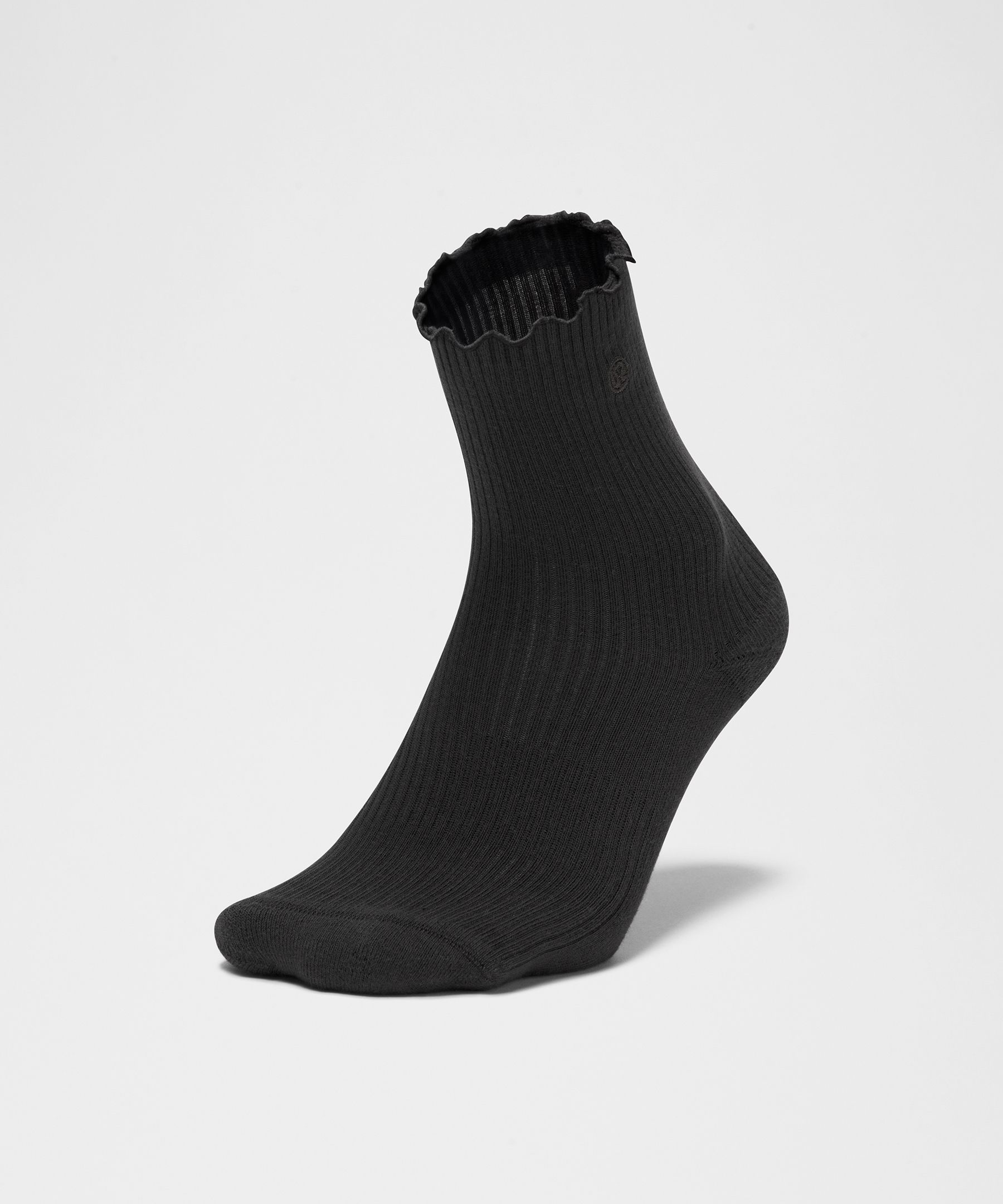 Unisex Lettuce Edge Quarter Socks