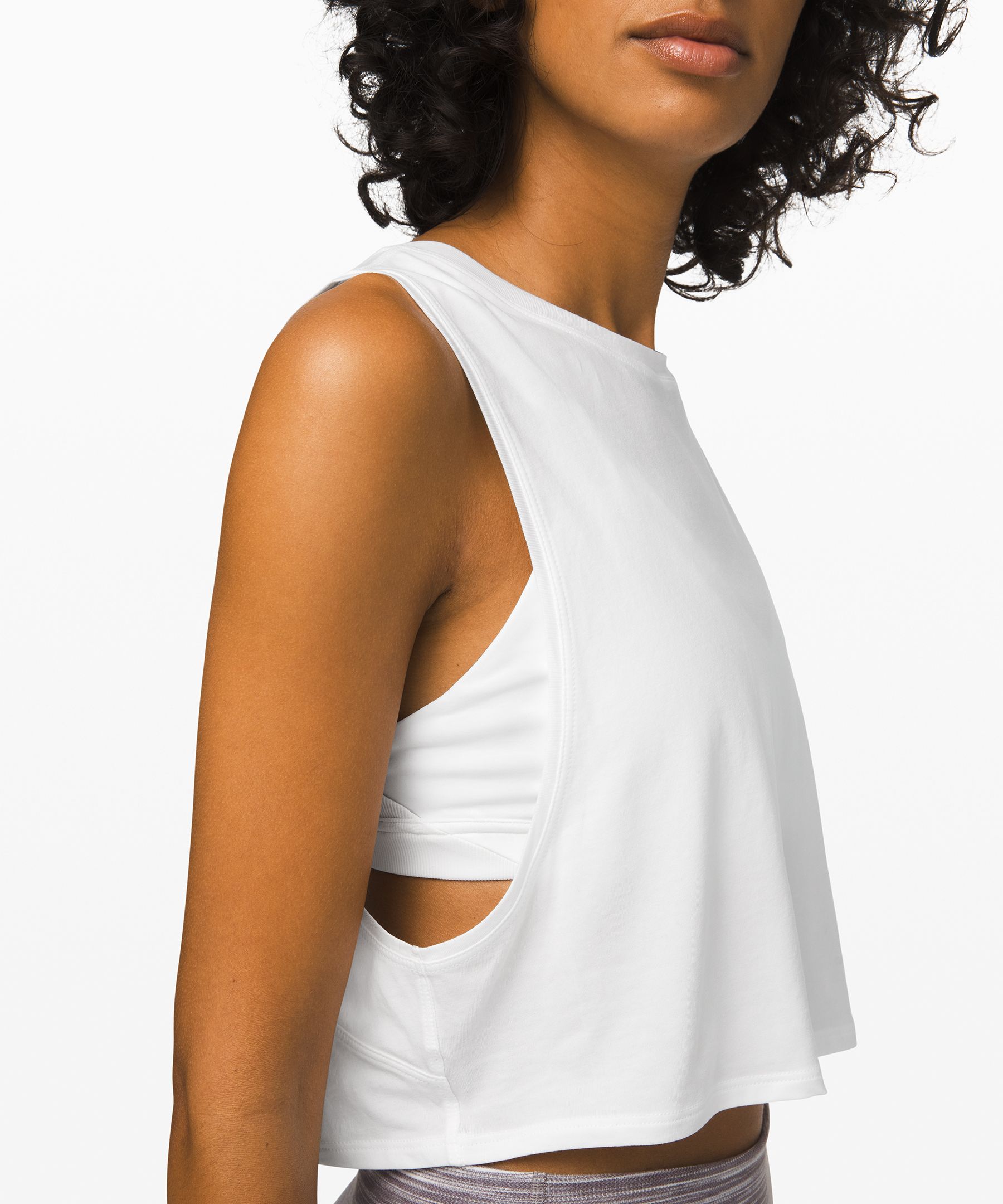 Muscle Love Crop Tank