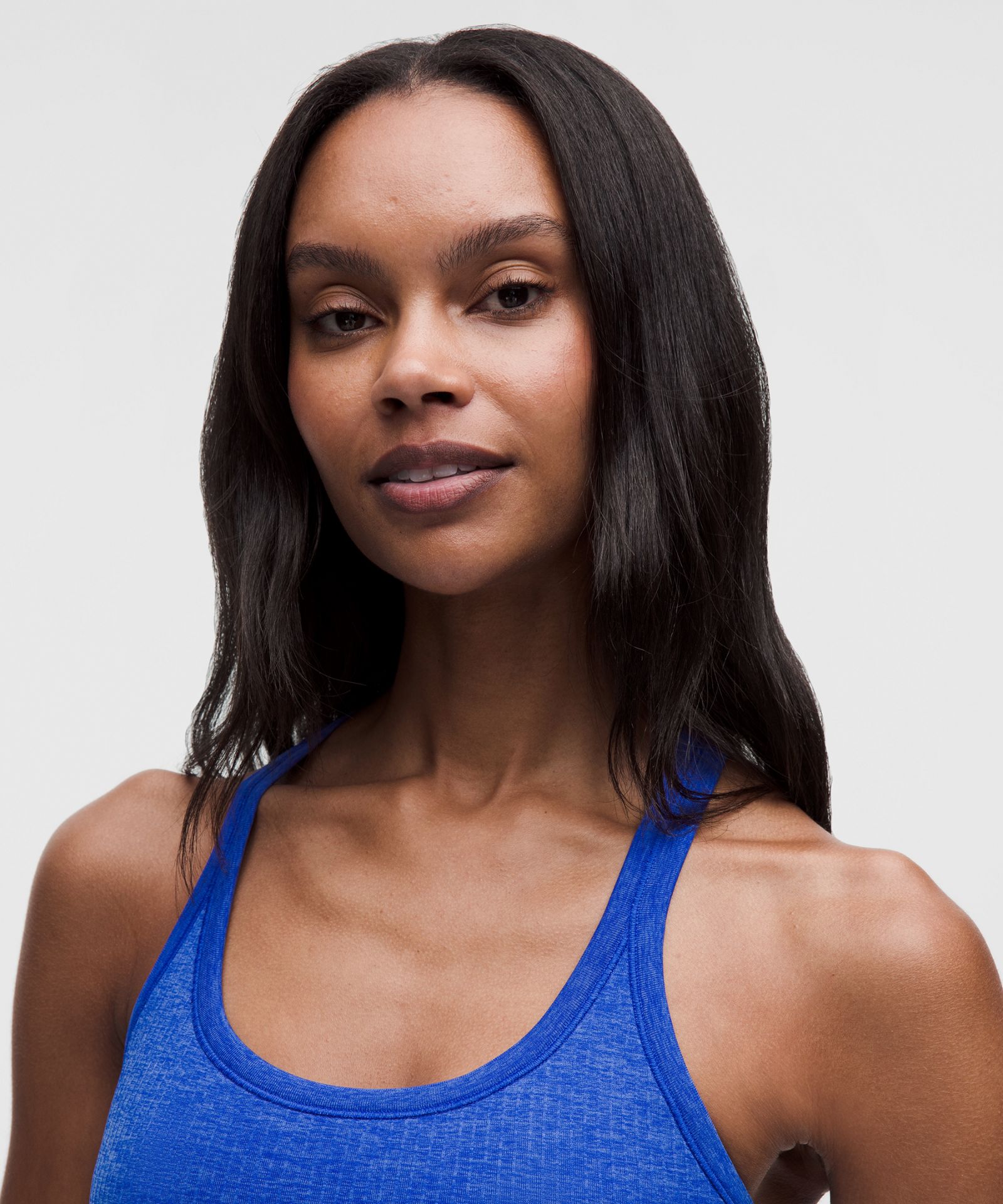 Женский топ Lululemon Ebb to Street со встроенным бра — фото 4