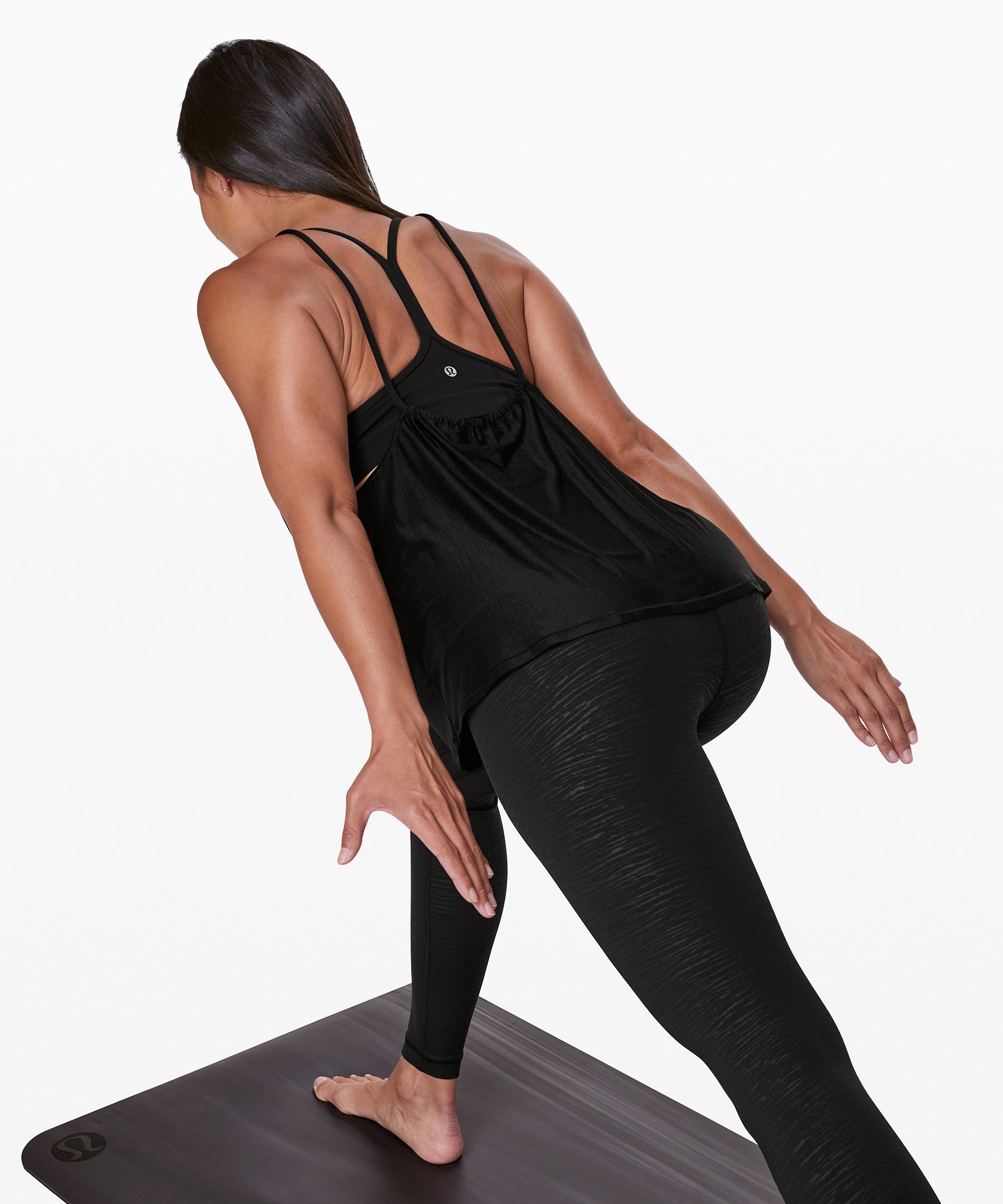 Lululemon flow y store 2 in 1 tank