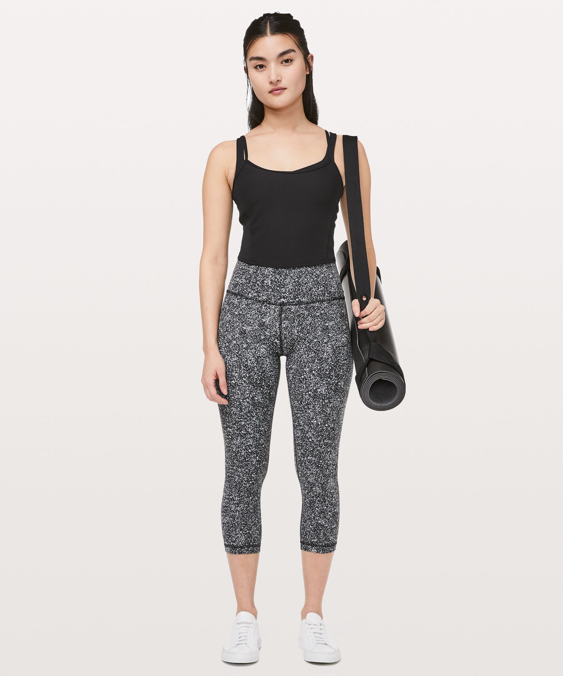 Lululemon daily lineup tight sale