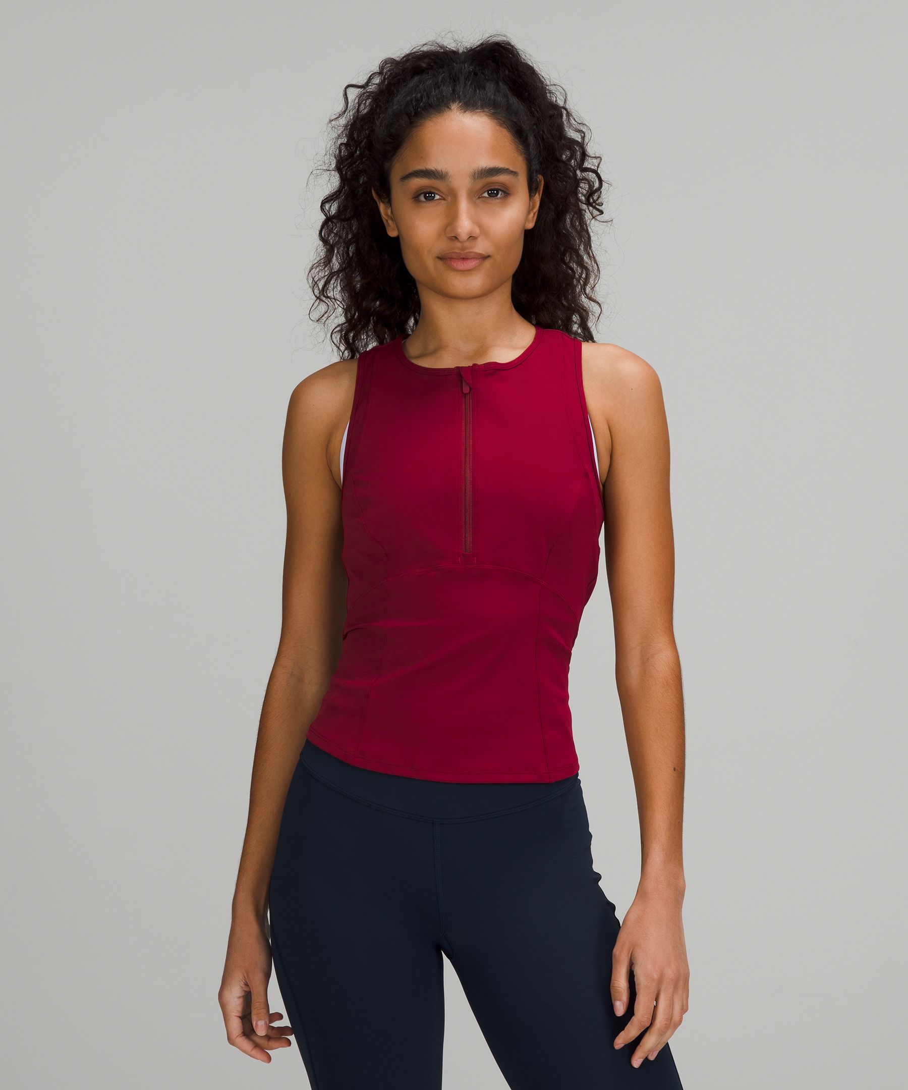 Lululemon store pace pursuit