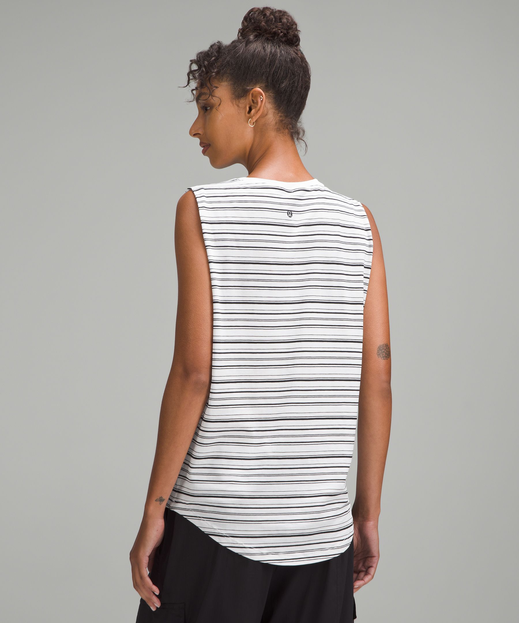 Brunswick Muscle Tank Top | Women's Sleeveless & Tops