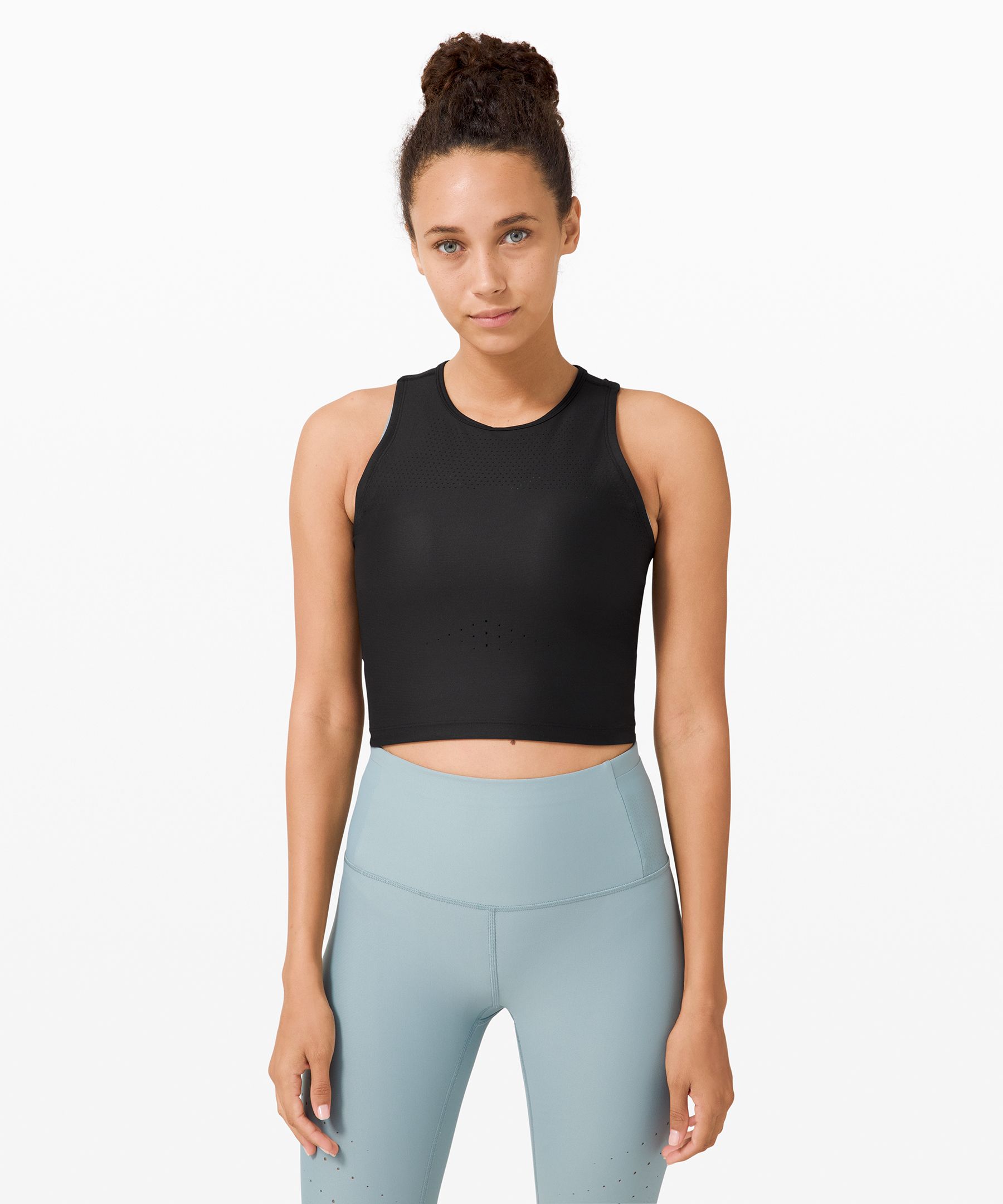 https://images.lululemon.com/is/image/lululemon/LW1CF7S_0001_1?size=800,800