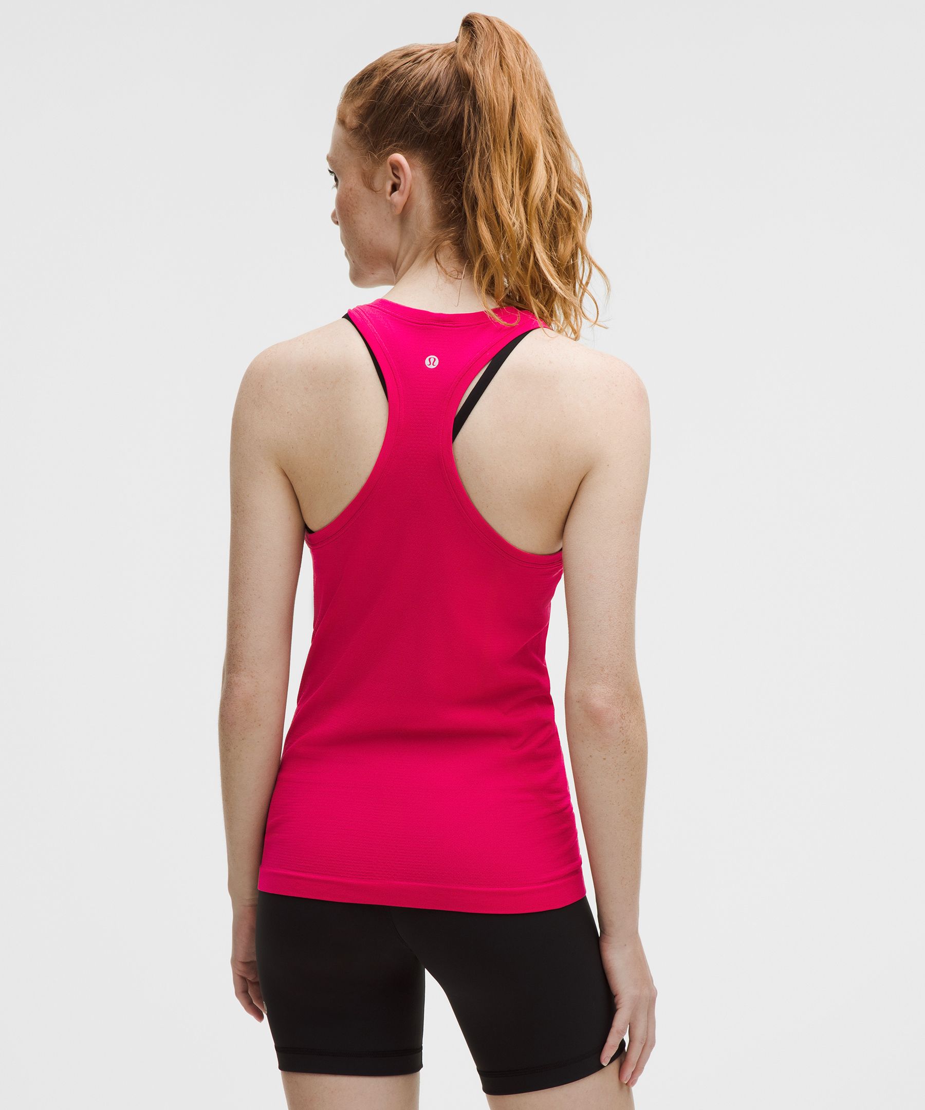 【ルルレモン】タンクトップSwiftly Tech Racerback ウエスト丈 Swiftly Tech Racerback Tank Top 2.0 *Waist Length | Women's