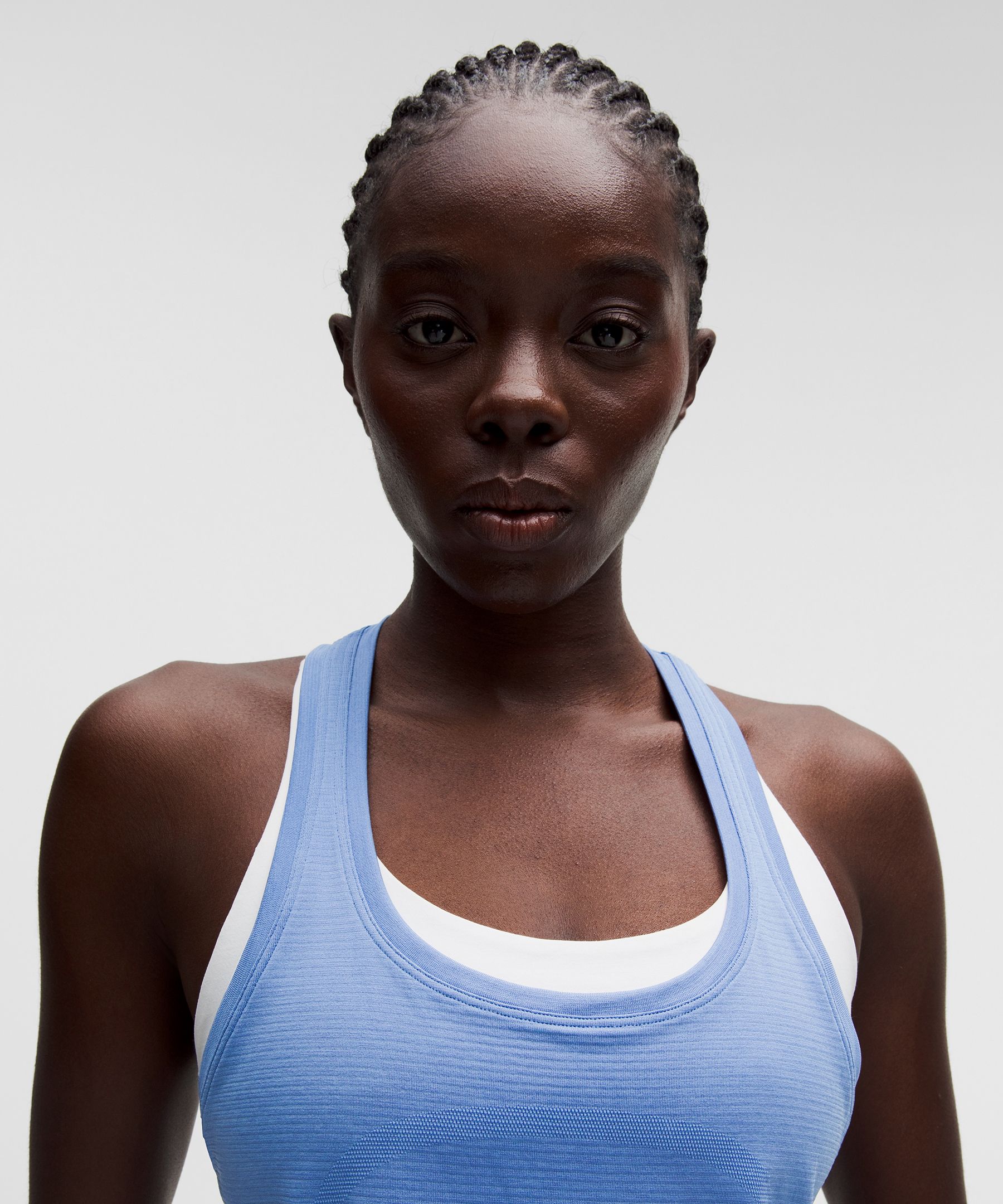 Swiftly Tech レーサーバックタンクトップ 2.0 *ヒップ丈 | タンク