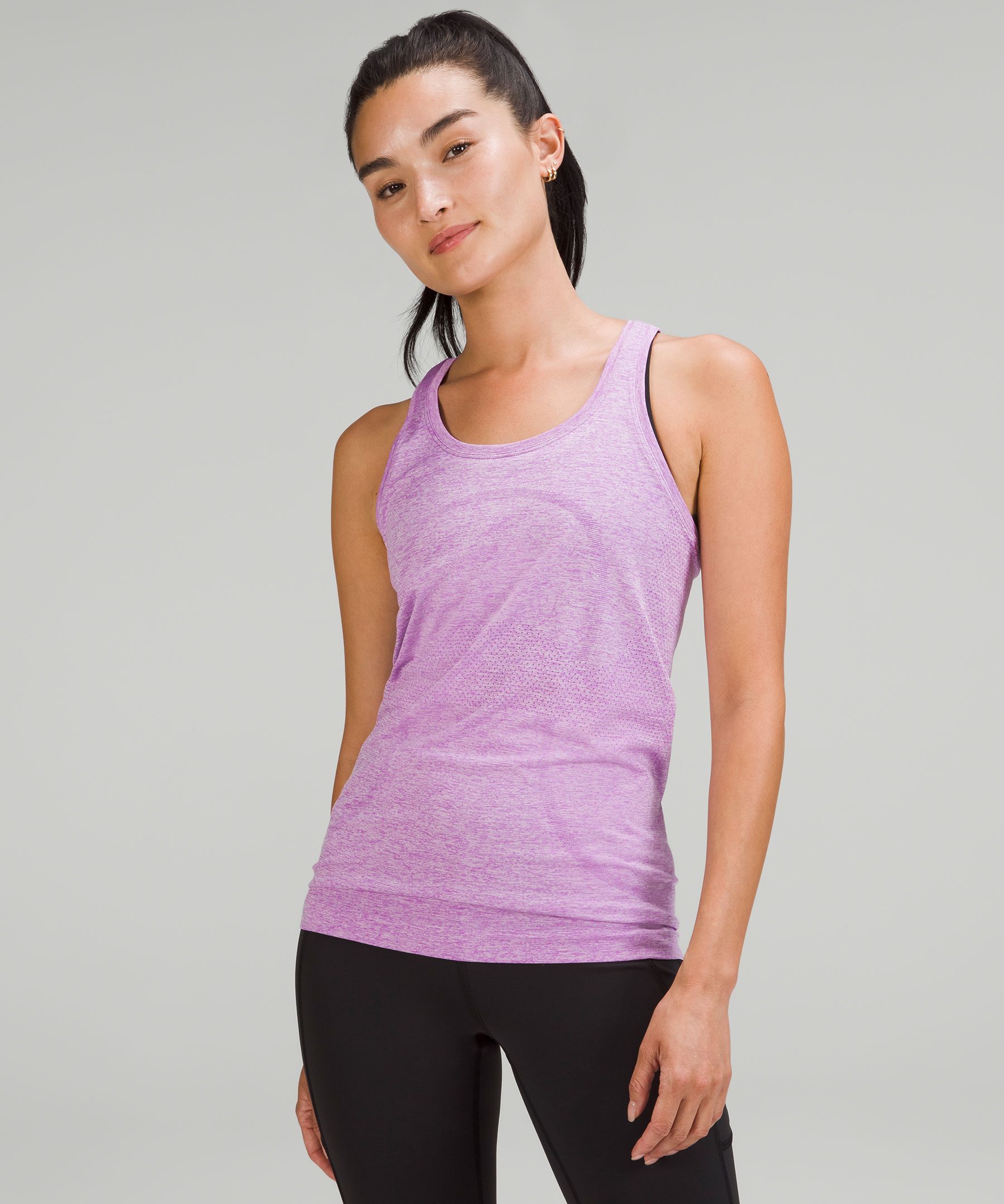 Swiftly Tech レーサーバックタンクトップ 2.0 *ヒップ丈