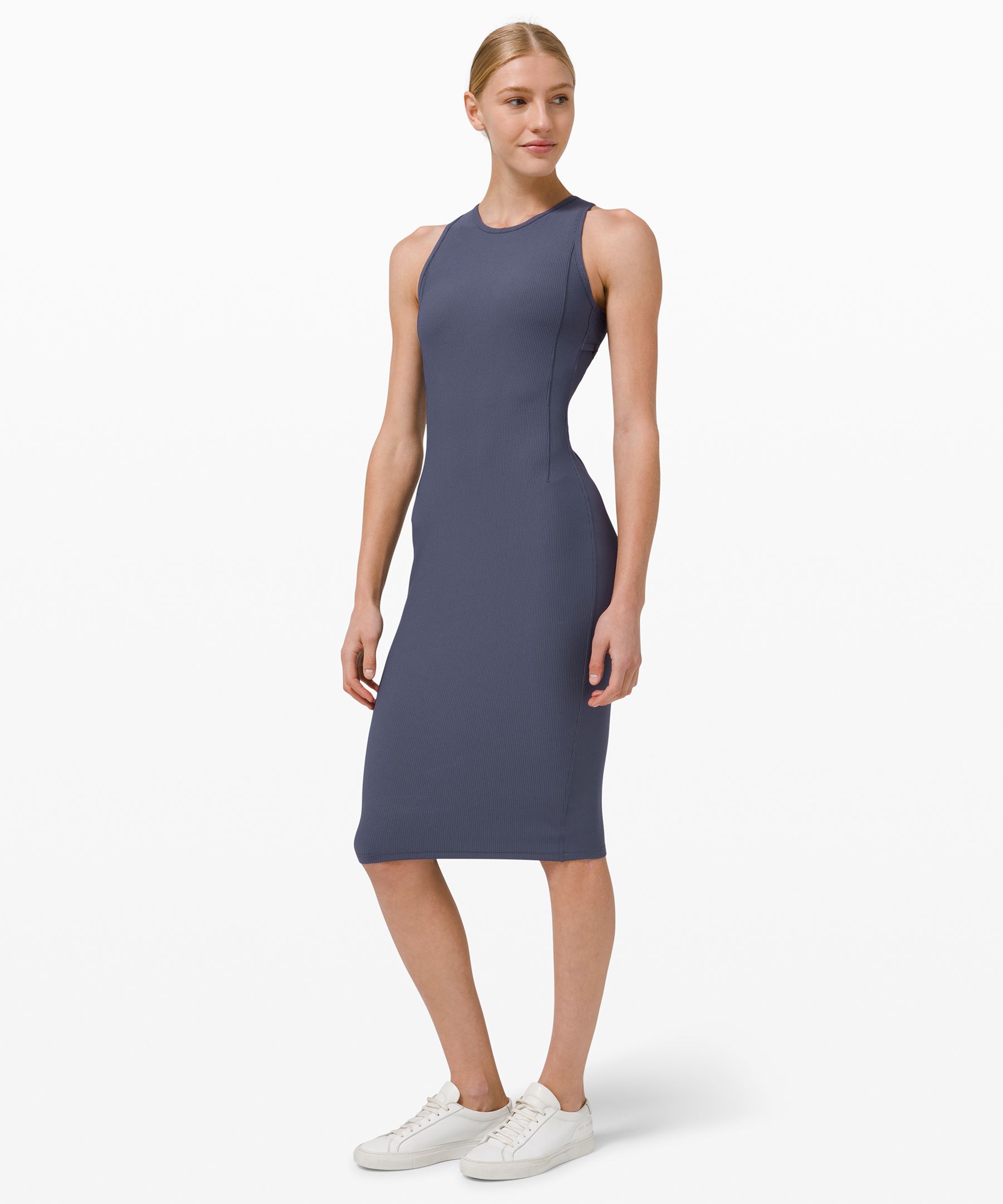 Chic + Sporty: 8 Ways To Wear lululemon's Brunch & Back Midi Dress - The  Mom Edit