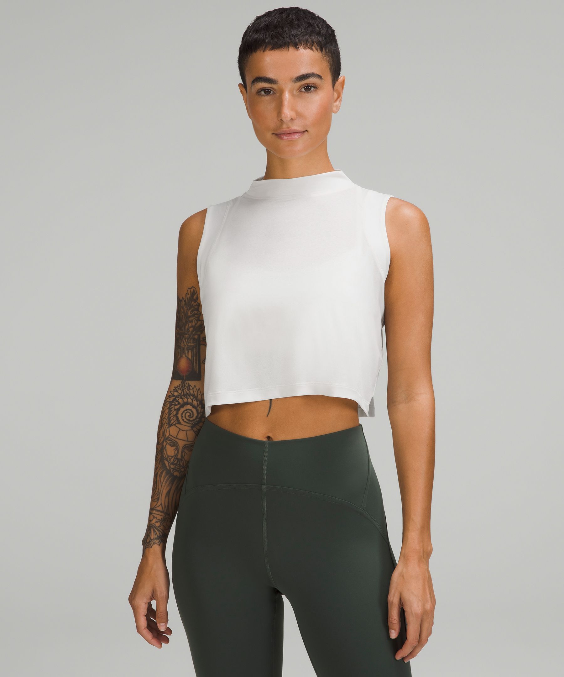 Flow Y 2-in-1 Cropped Tank Top *Light Support, B/C Cup