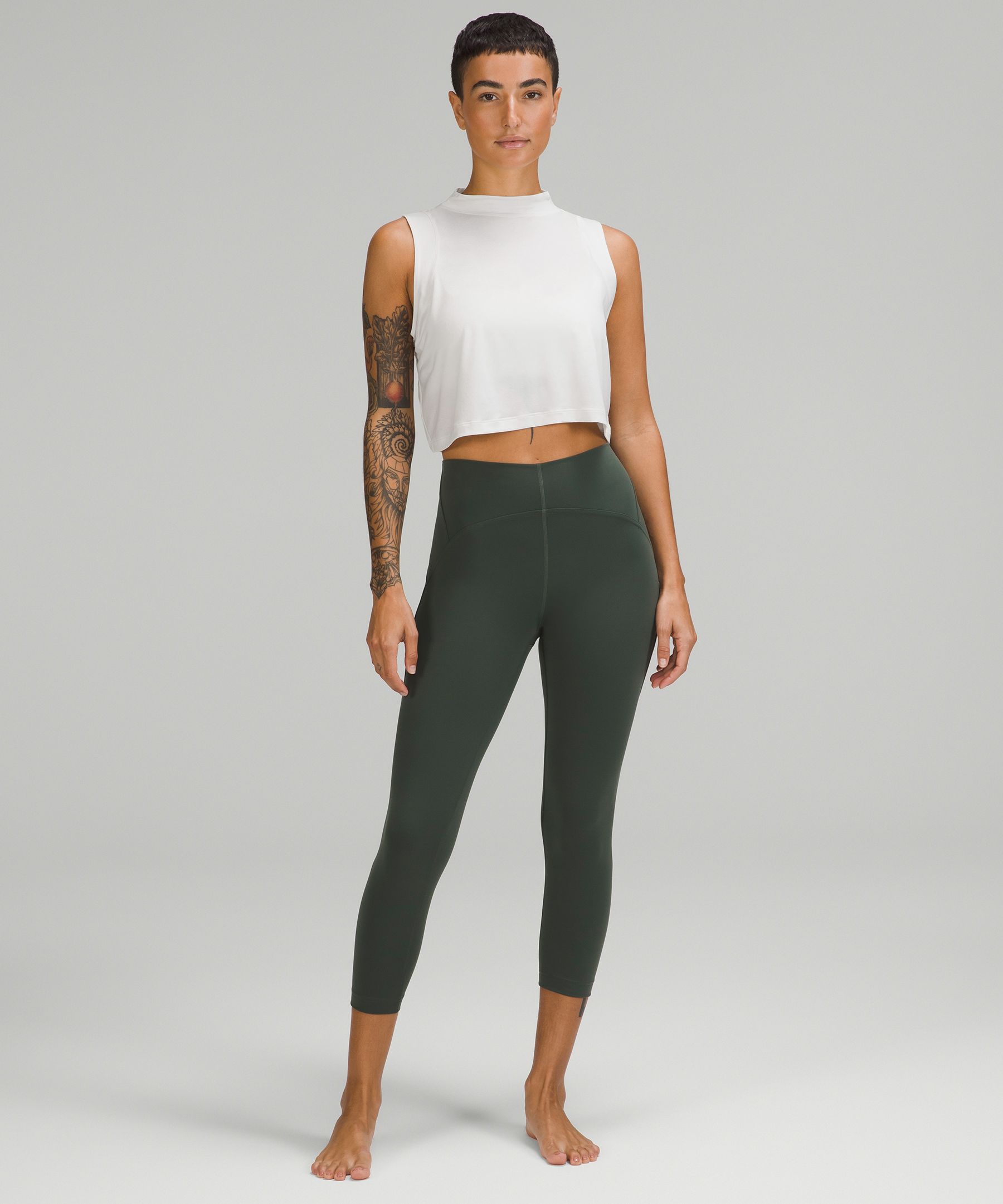 Flow Y 2-in-1 Cropped Tank Top *Light Support, B/C Cup