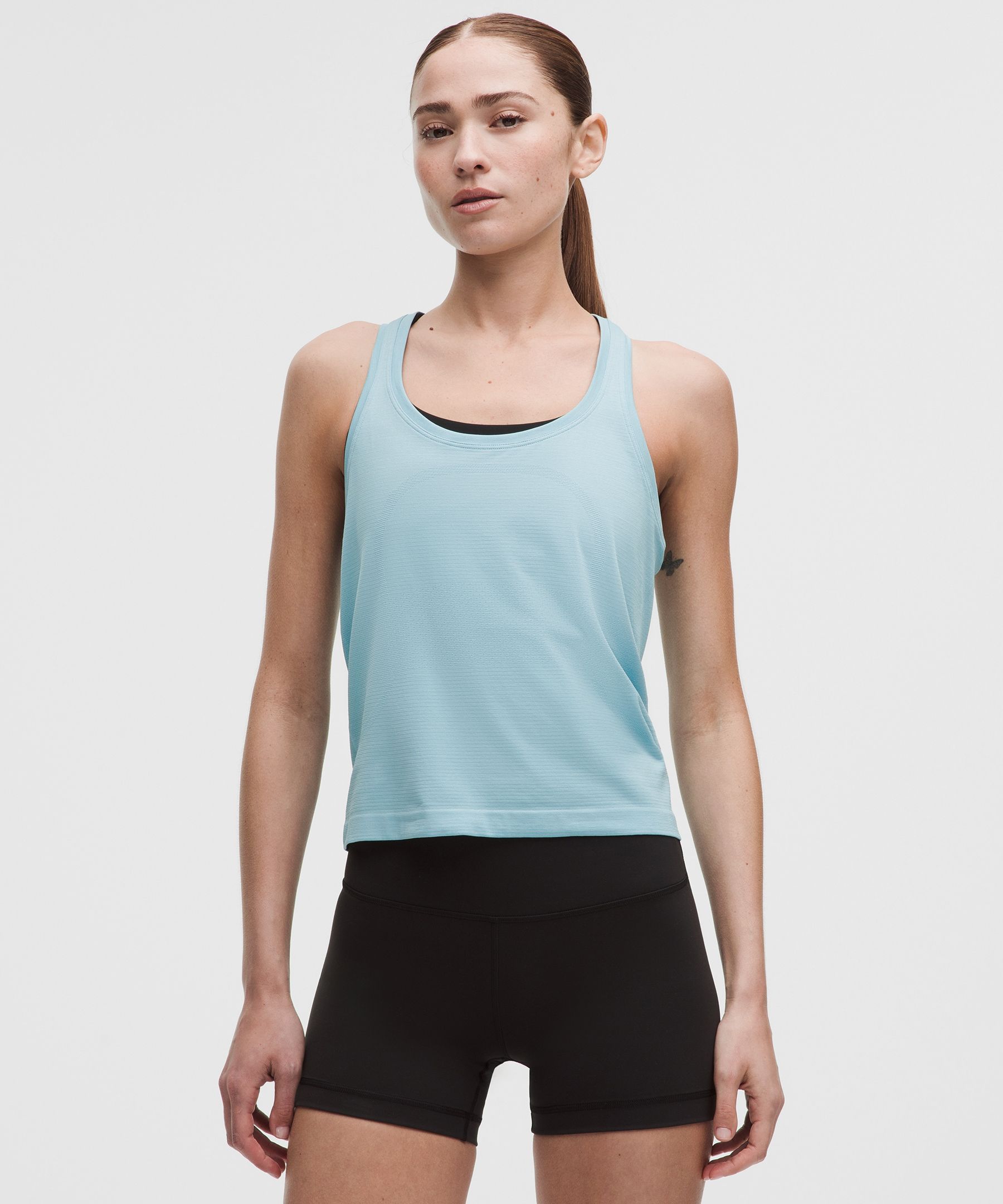 lululemon – Women’s Swiftly Tech Racerback Tank Top 2.0 Waist Length – Color Blue – Size 8