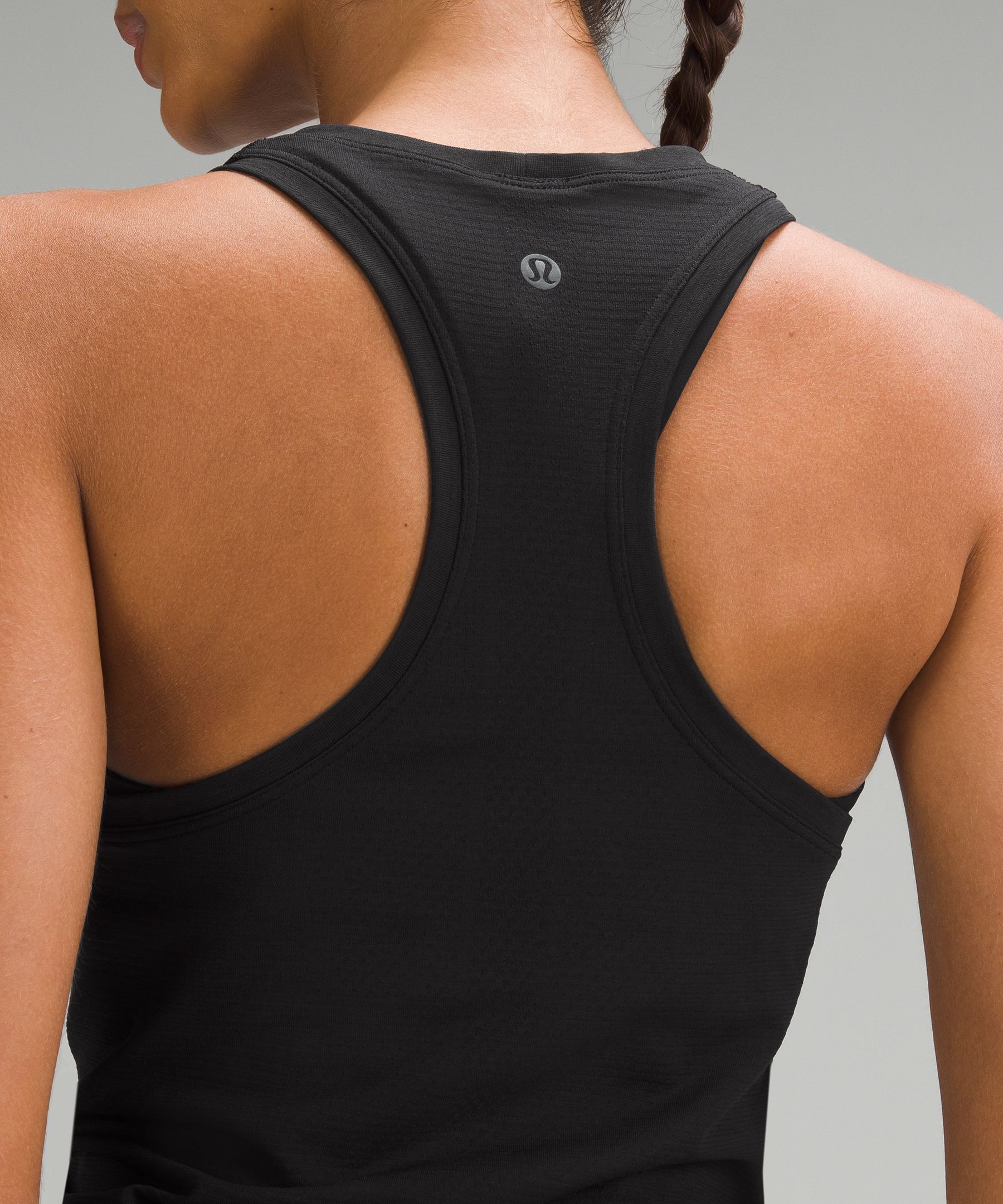 Top Lululemon Black size 2 US in Polyester - 41612116