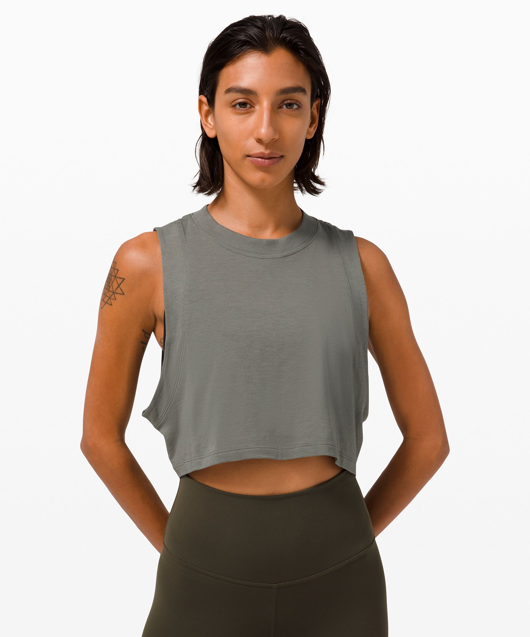 lululemon crop tank