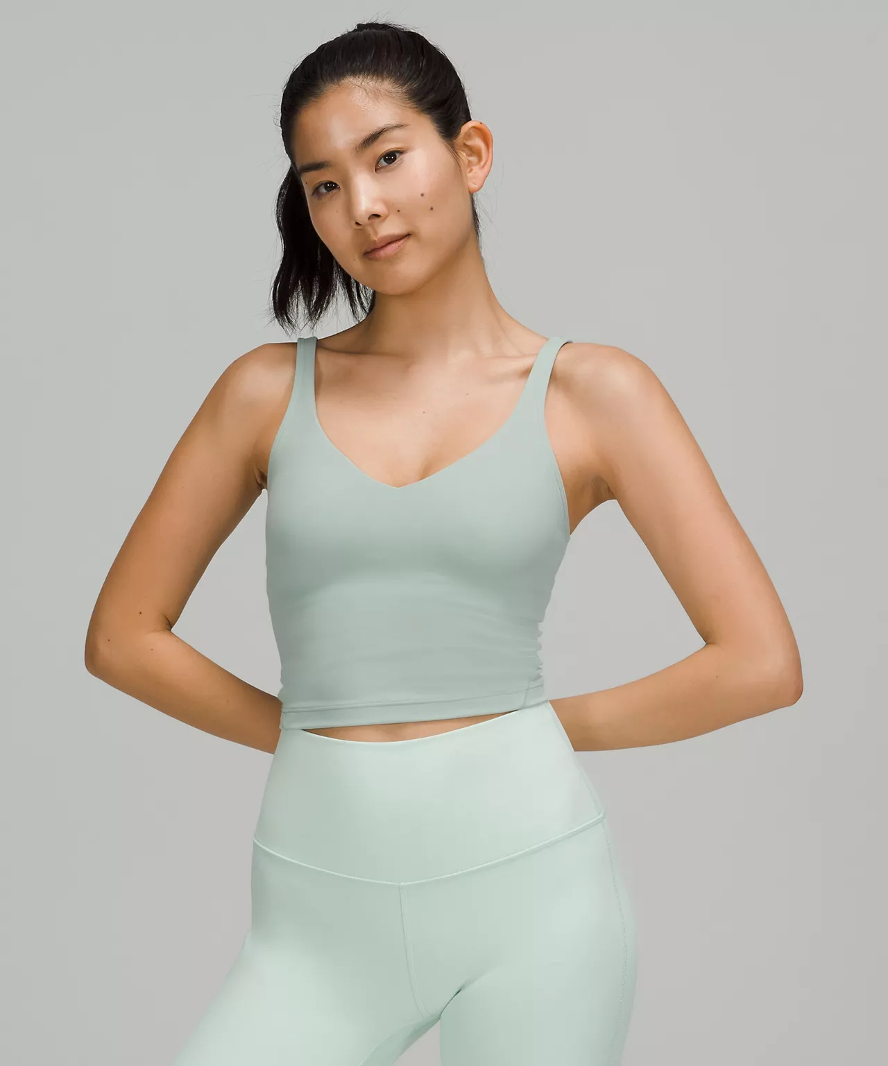 LULULEMON's NEW ALIGN TOPS IS A MUST HAVE(๑ > ᴗ <)