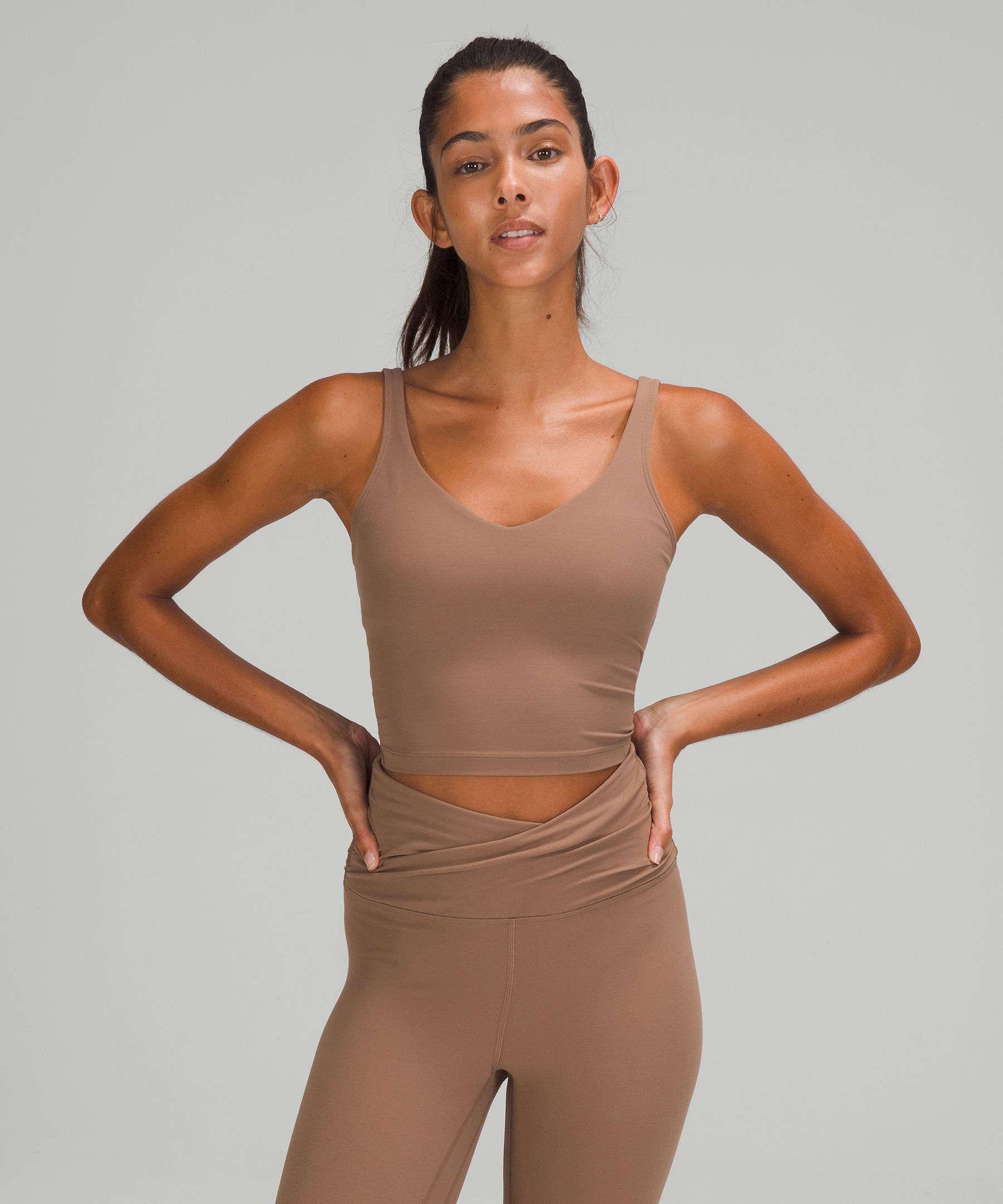 Lululemon Chat Support