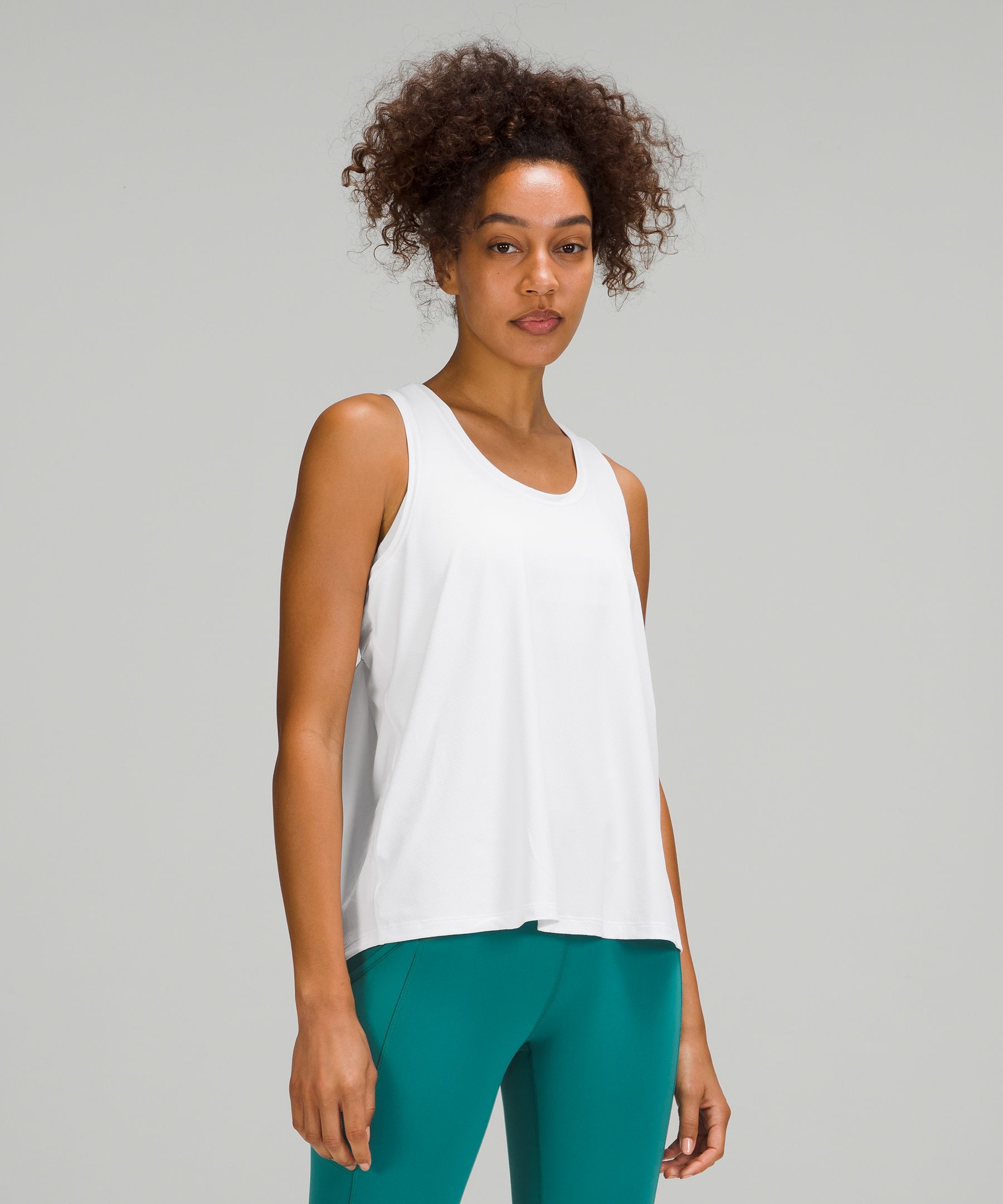 Lululemon Essential Tank Top Train In Wisteria Purple