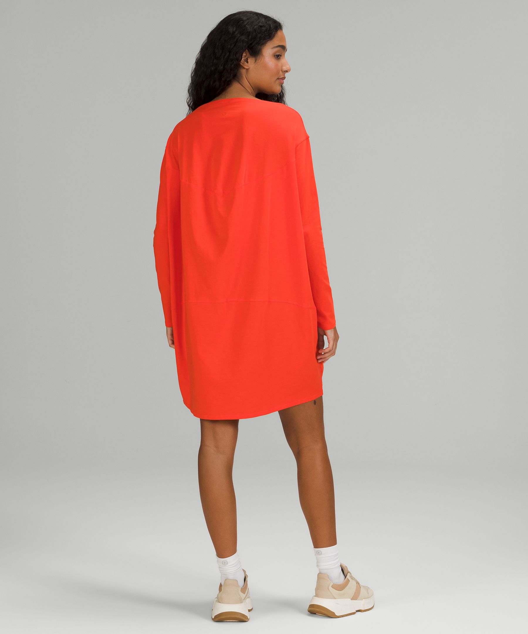 chinese dress ladies Backless Long Sleeve Dress – A look for hundred main image 1