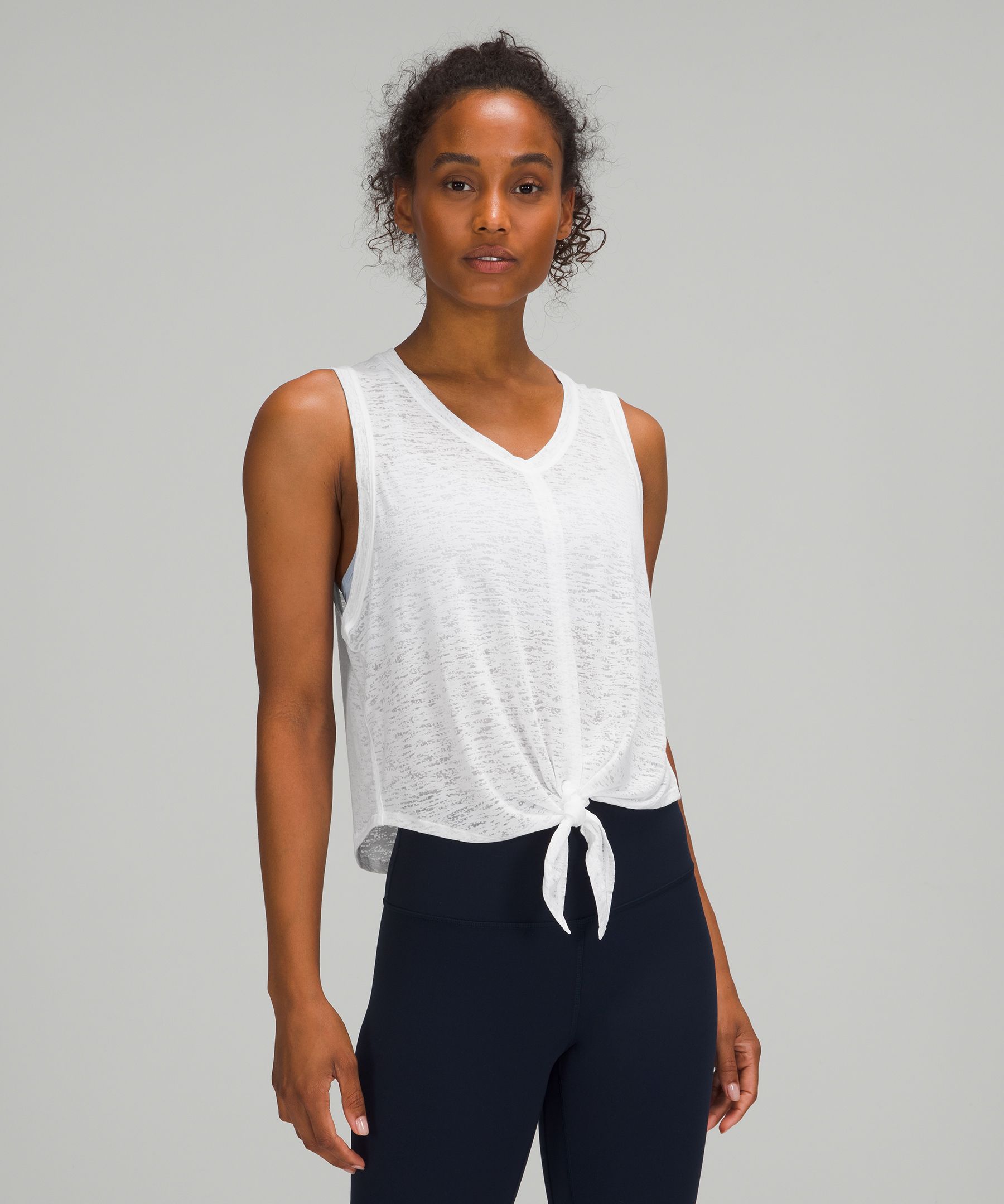 How To Tie Lululemon Tank Tops? – Judith Clark Costume