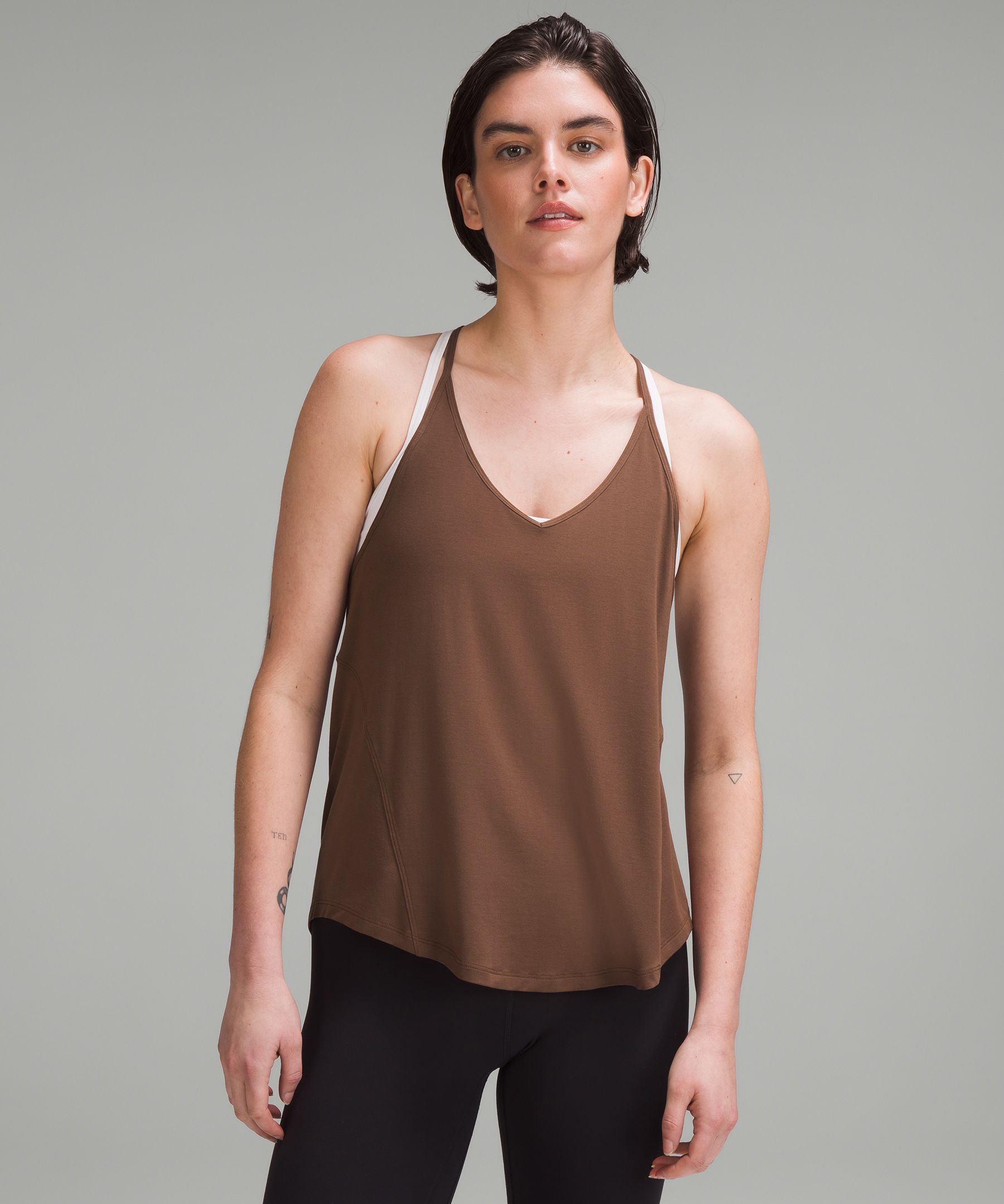 lululemon Women's Modal-Silk Blend Tie-Front Yoga T-Shirt, Faint Lavender Size  10, Compare
