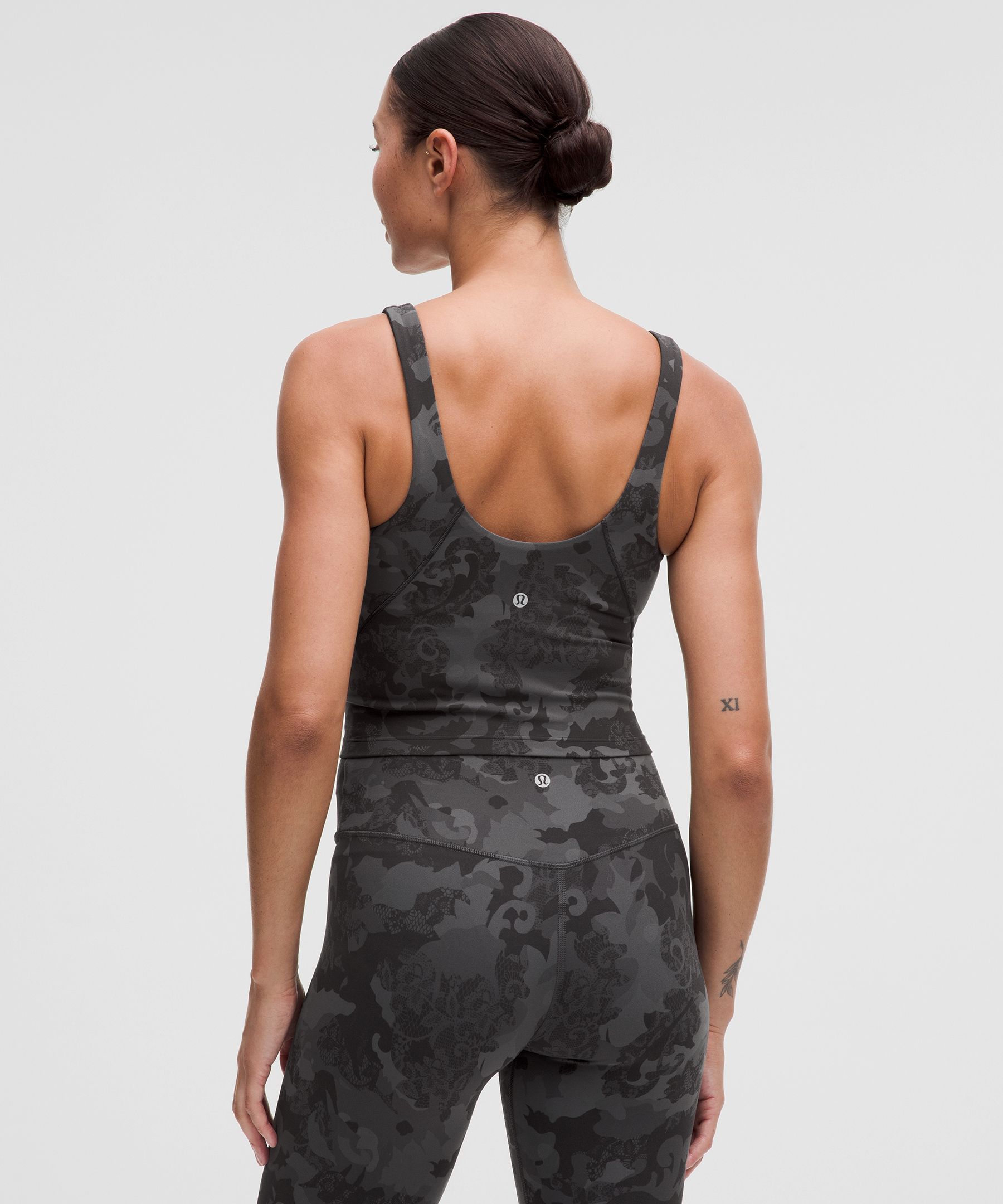 ルルレモン Align™ キーホール ホルタータンクトップ | タンクトップ | Lululemon JP