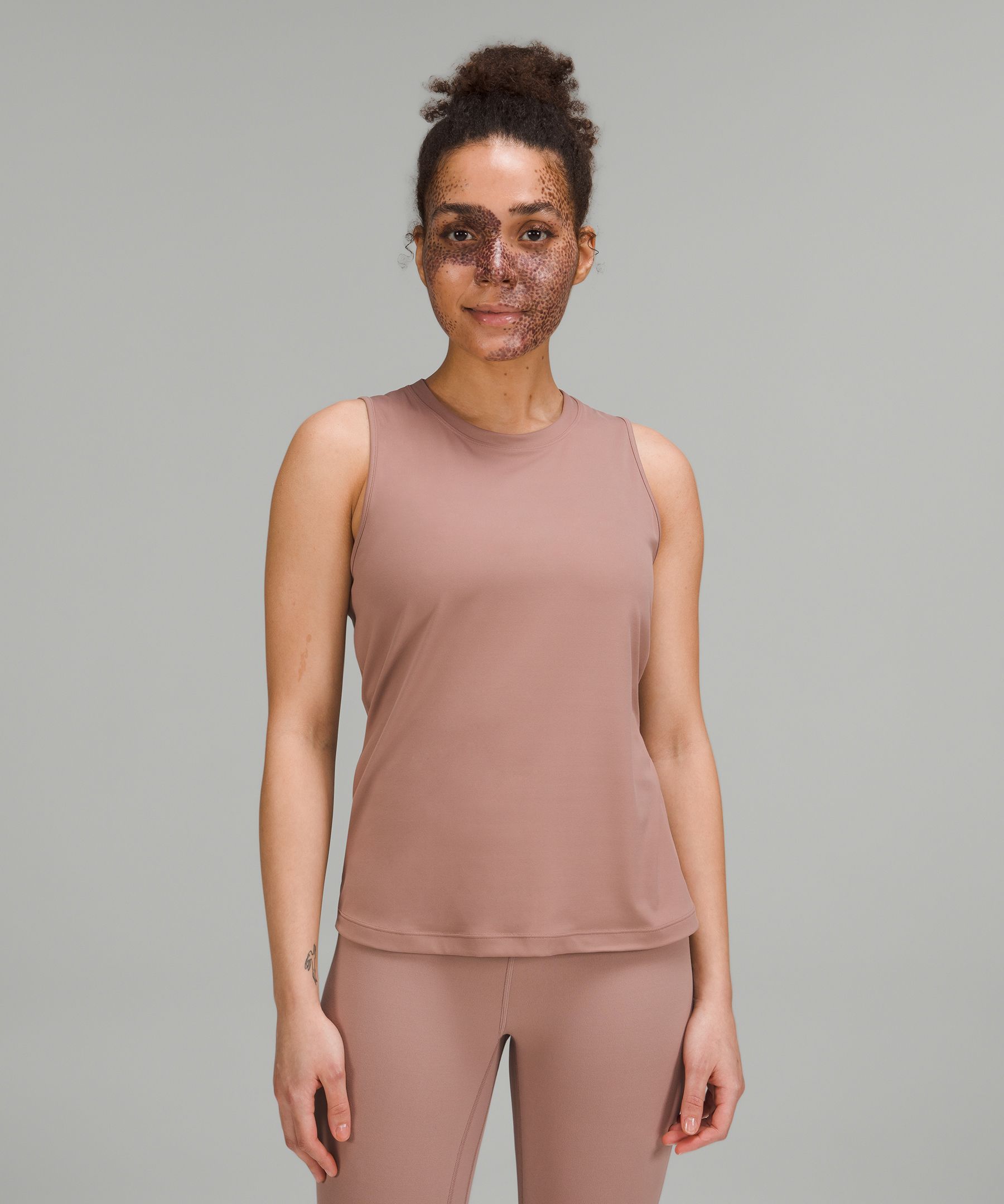 Scoop Neck Wrap Back Yoga Top