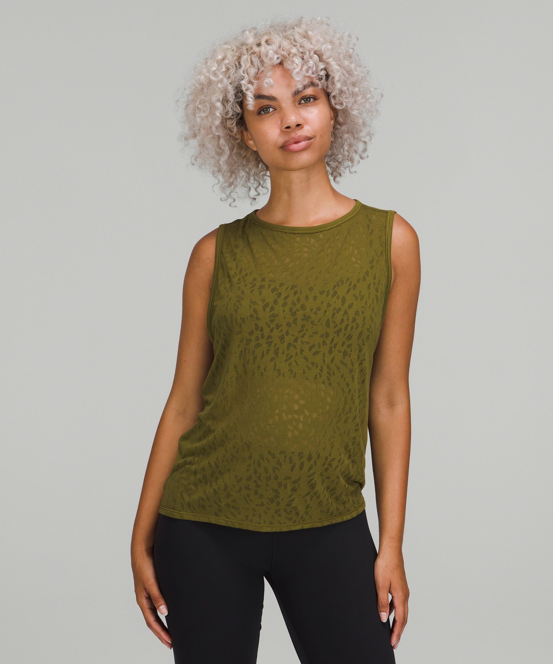 Lightweight Open Back Yoga Tank Top | タンクトップ | Lululemon JP