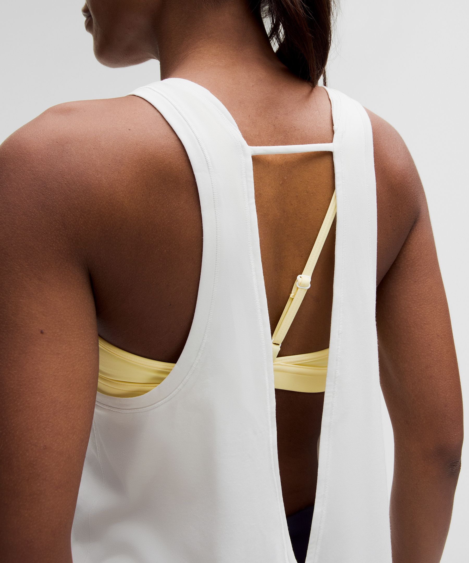 2-in-1 Cut-Out Yoga Tank Top