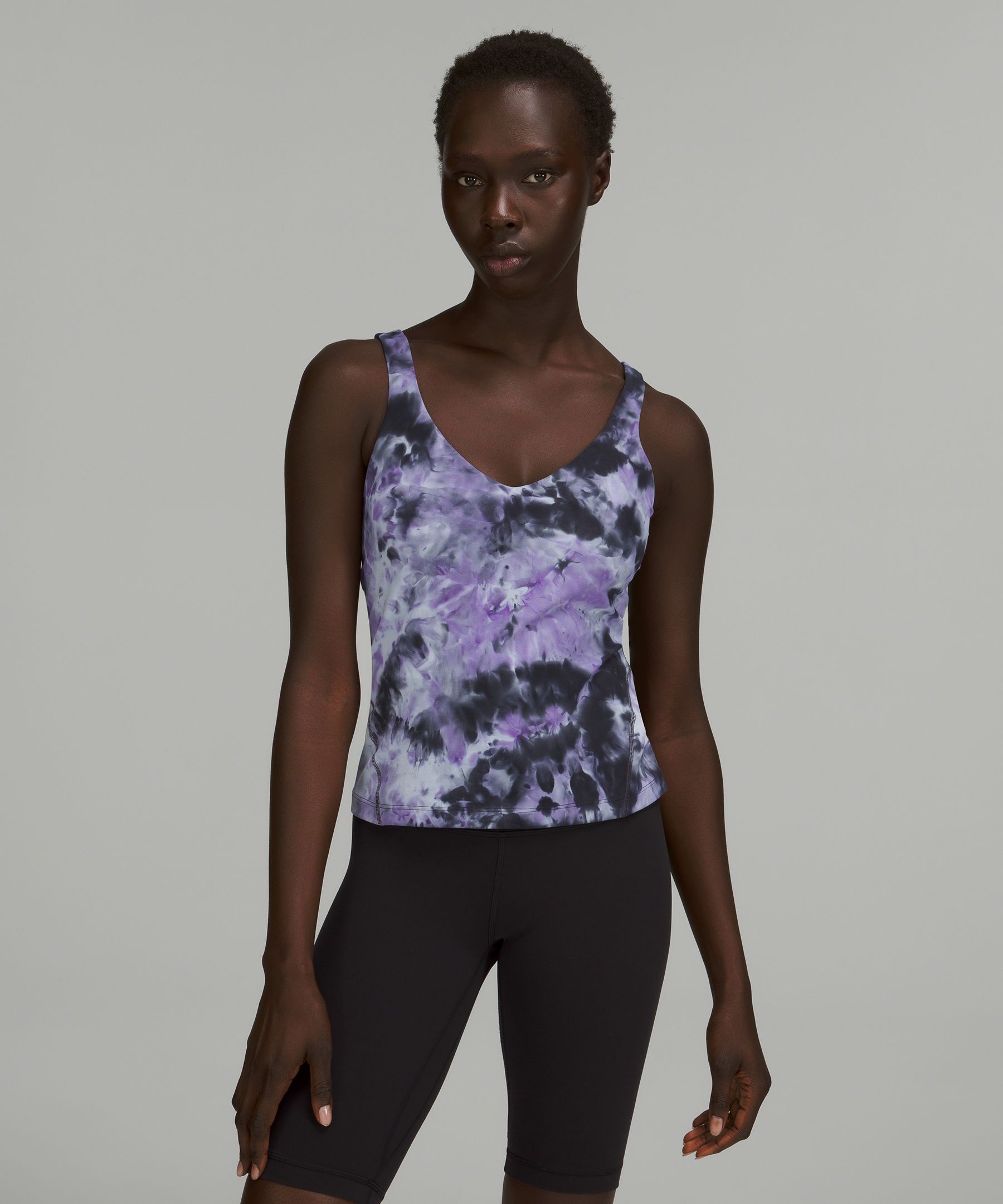 https://images.lululemon.com/is/image/lululemon/LW1DU8S_056008_1?size=800,800