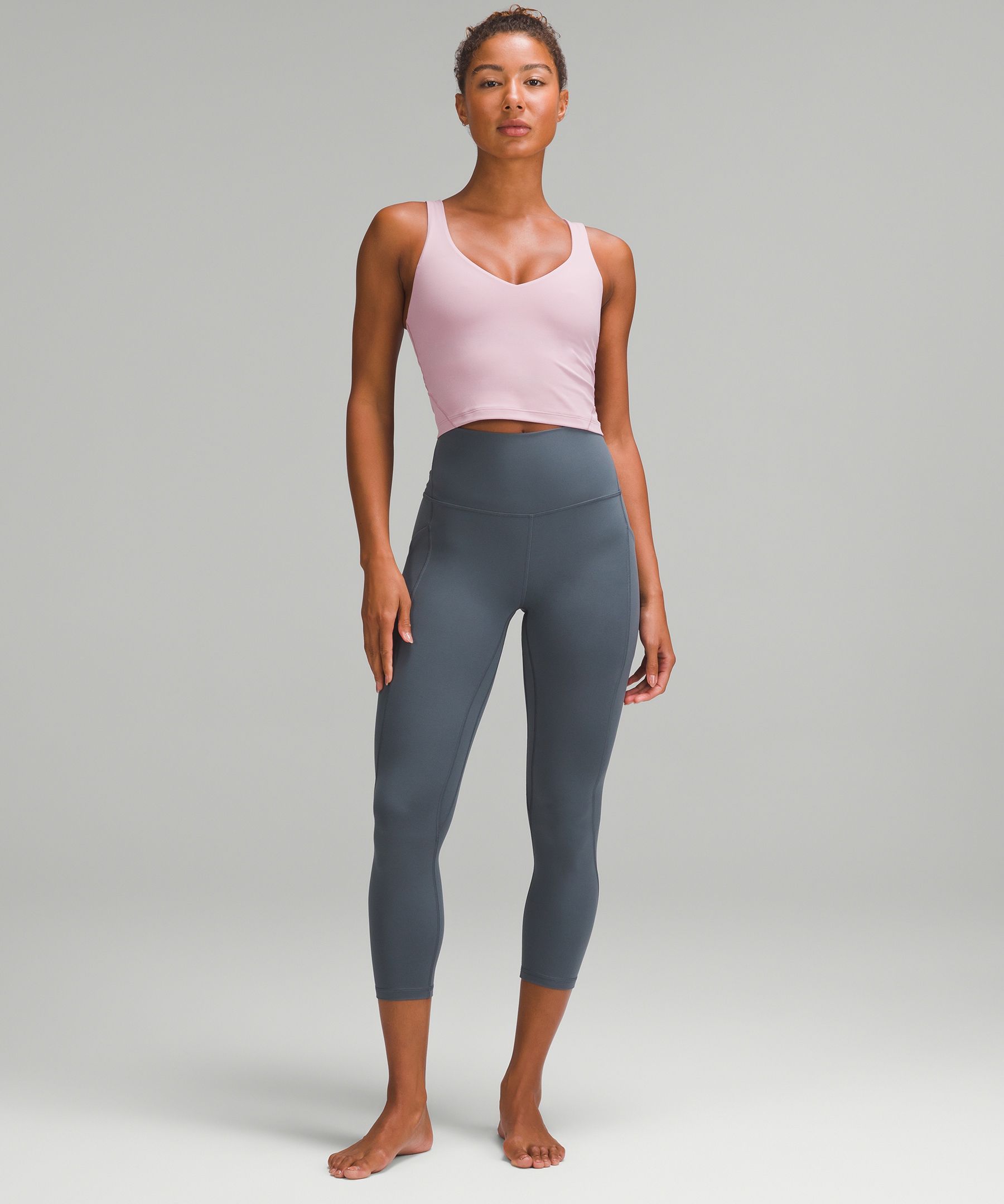 Girls in lululemon leggings hotsell