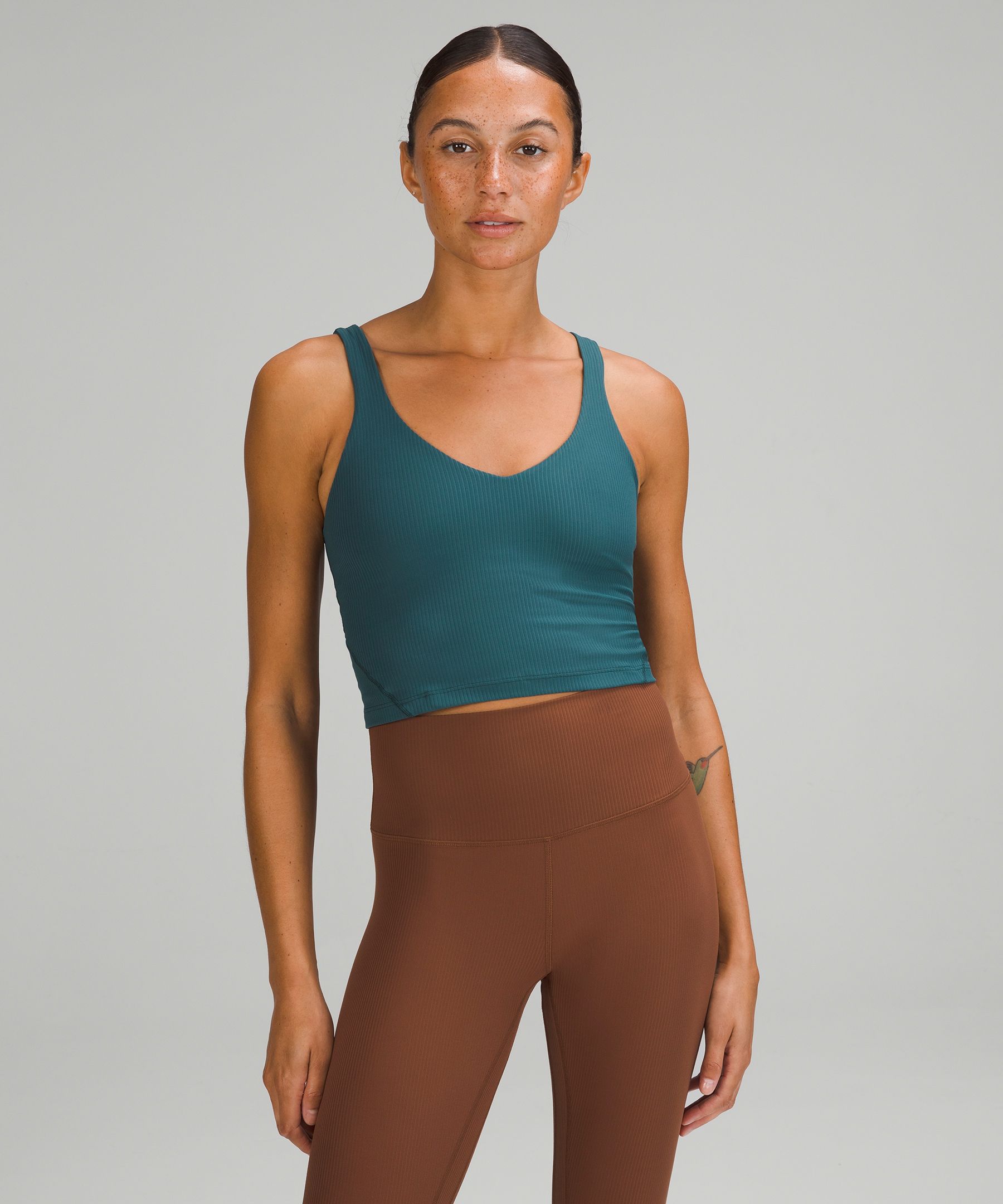 saorimom 　Lululemon Align タンクトップ 2枚 saorimom 様専用 Lululemon Align タンクトップ 2枚 【公式通販】