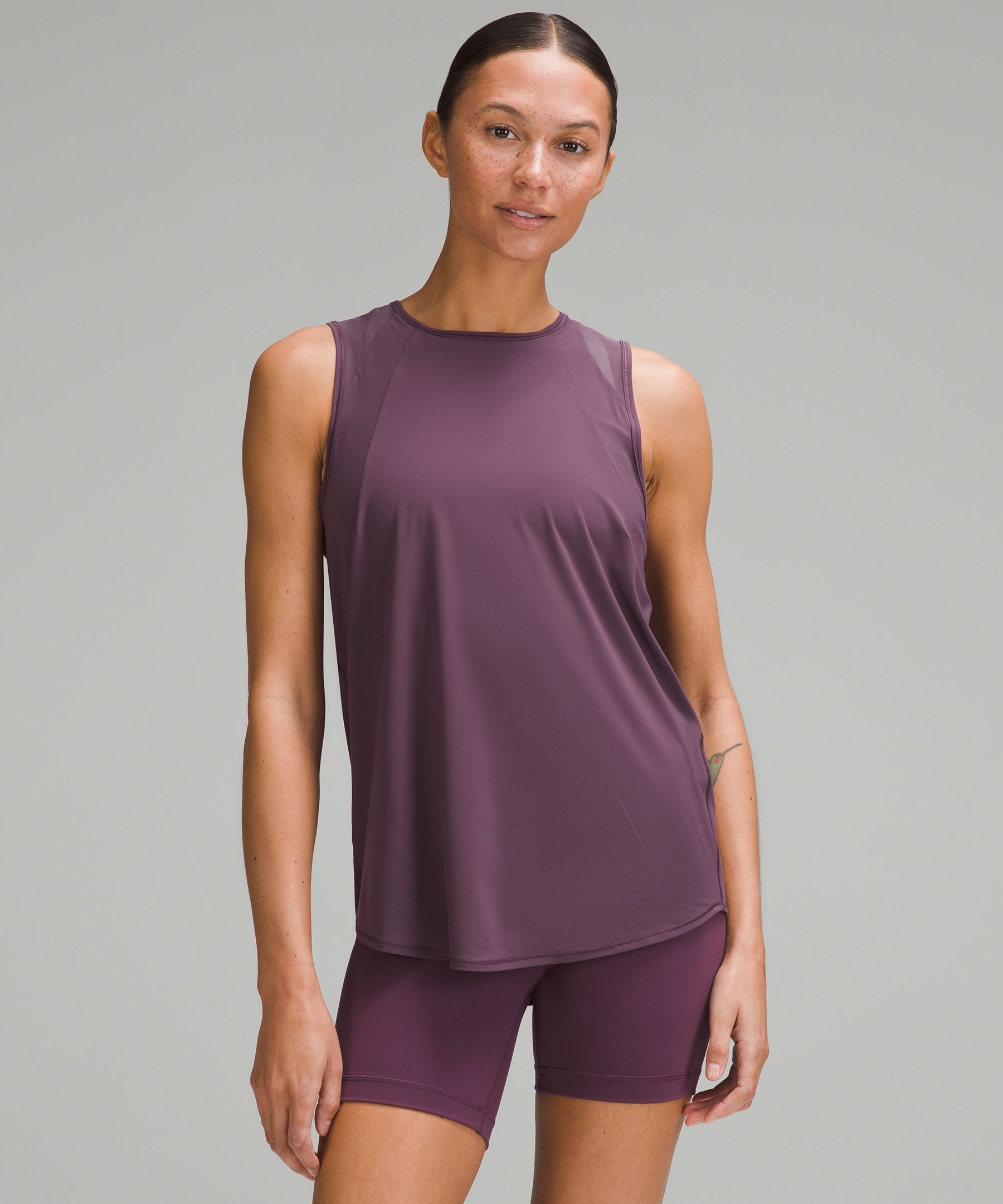 LULULEMON  SCULPT TANK TOP REVIEW (SIZE 8/MID-SIZE) 