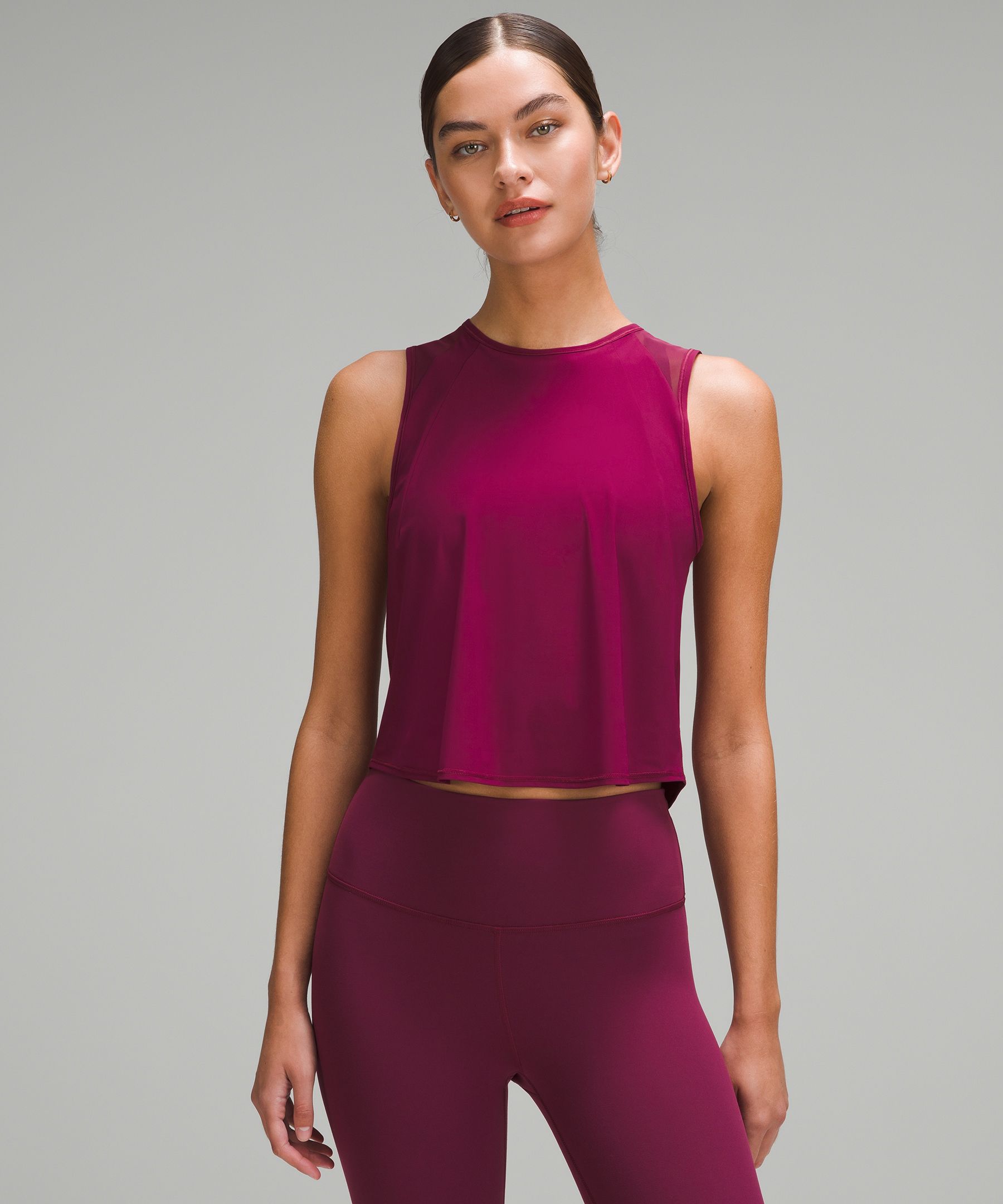 Sculpt Cropped Tank