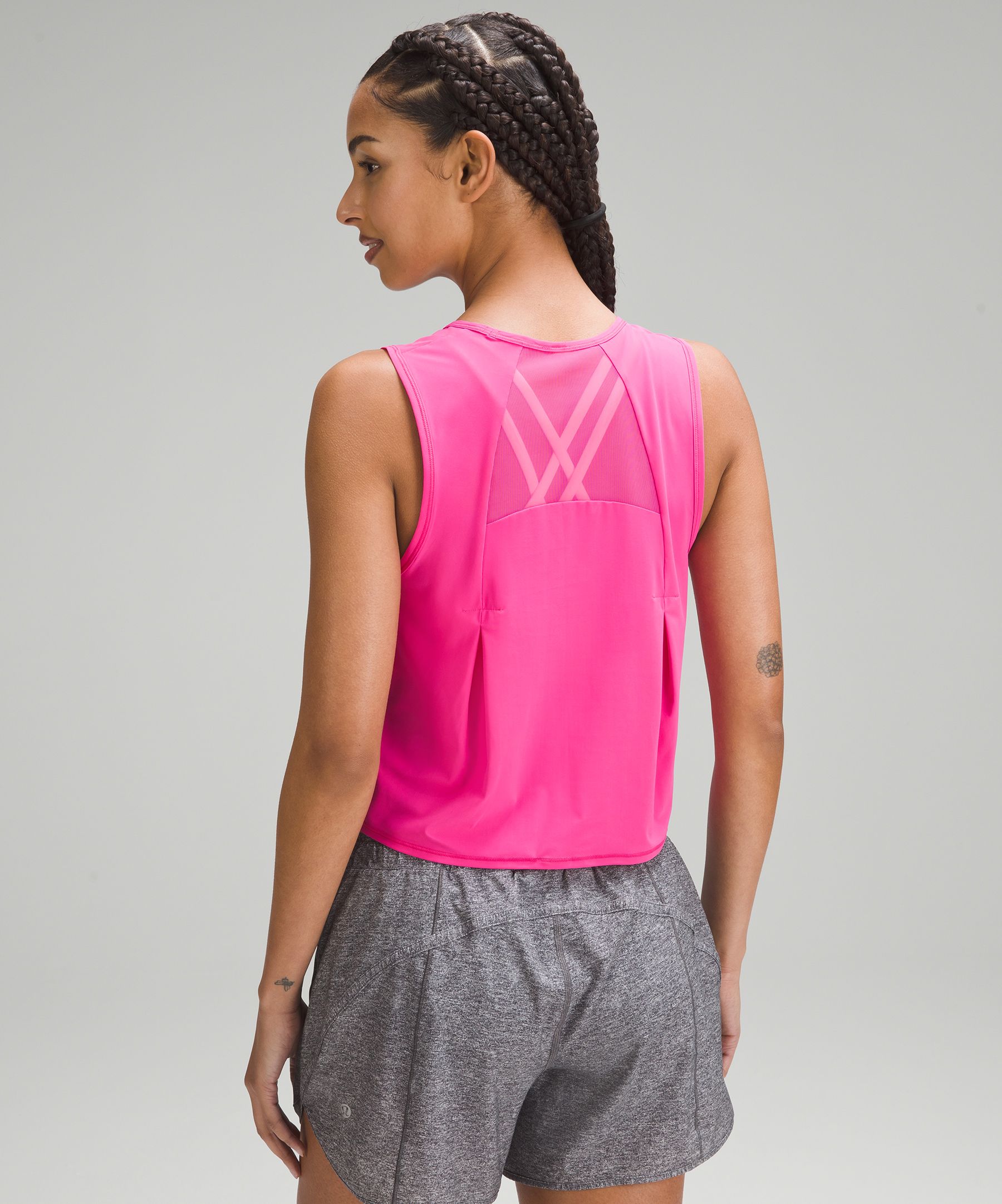 Sculpt Cropped Tank