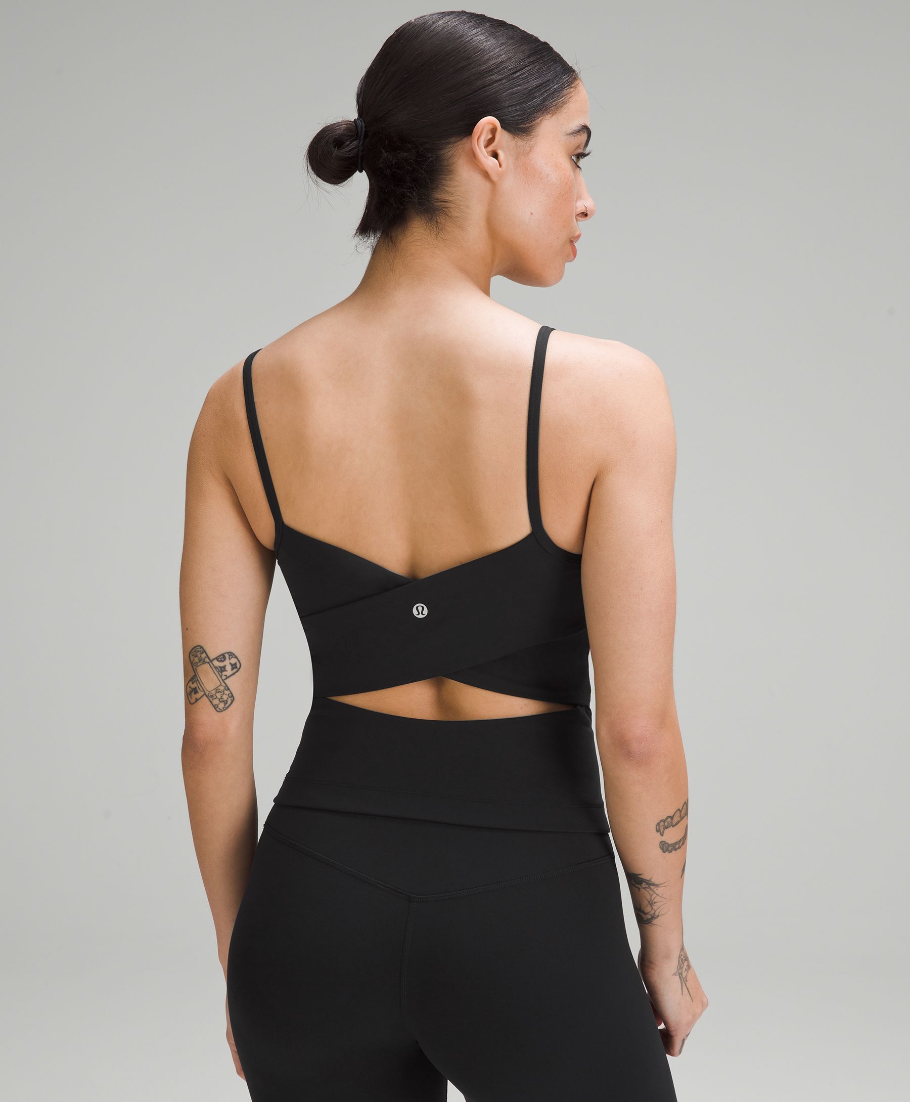 ランキング上位のプレゼント 新品Nulu and Mesh-Back Shelf-Bra Yoga Tank 