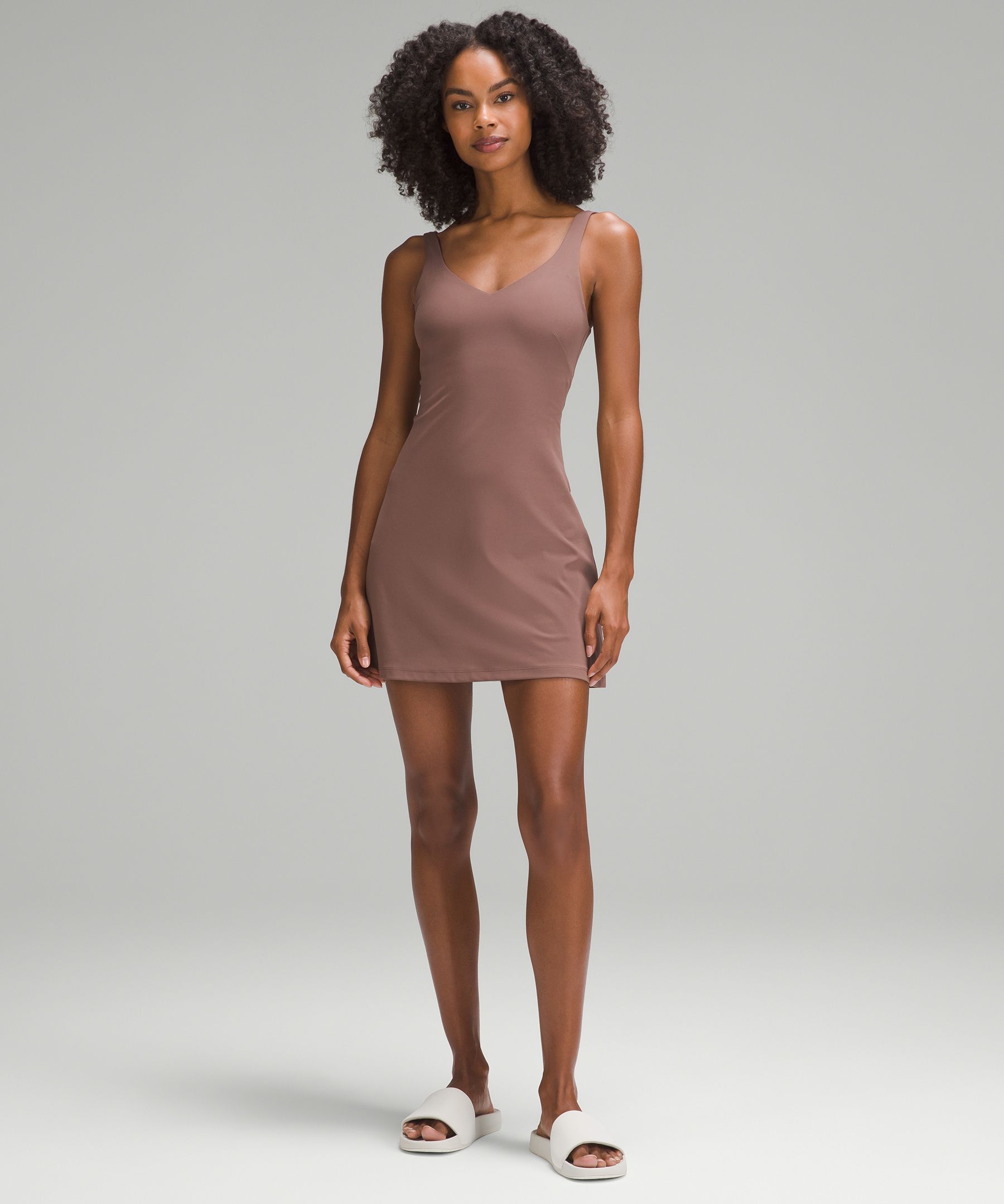 ルルレモン　新品未使用テニスワンピース　サイズ4 ウィメンズ ワンピース＆ドレス 【ルルレモン公式｜lululemon Japan