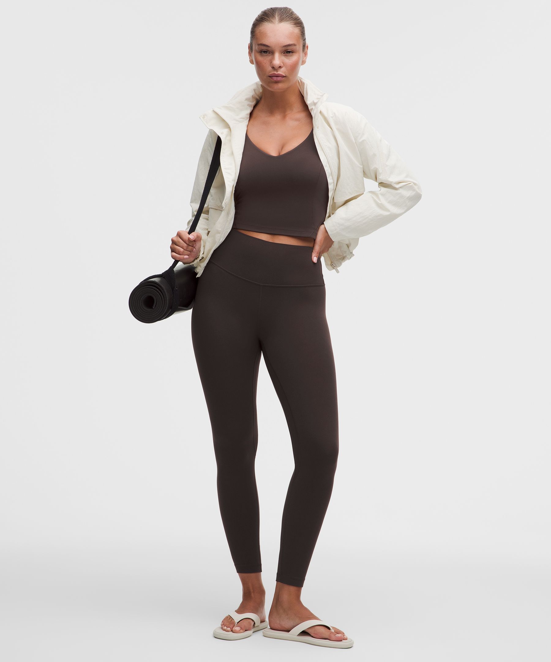 D&eacute;bardeur lululemon Align&trade; *Maintien l&eacute;ger, bonnets&nbsp;C et D
