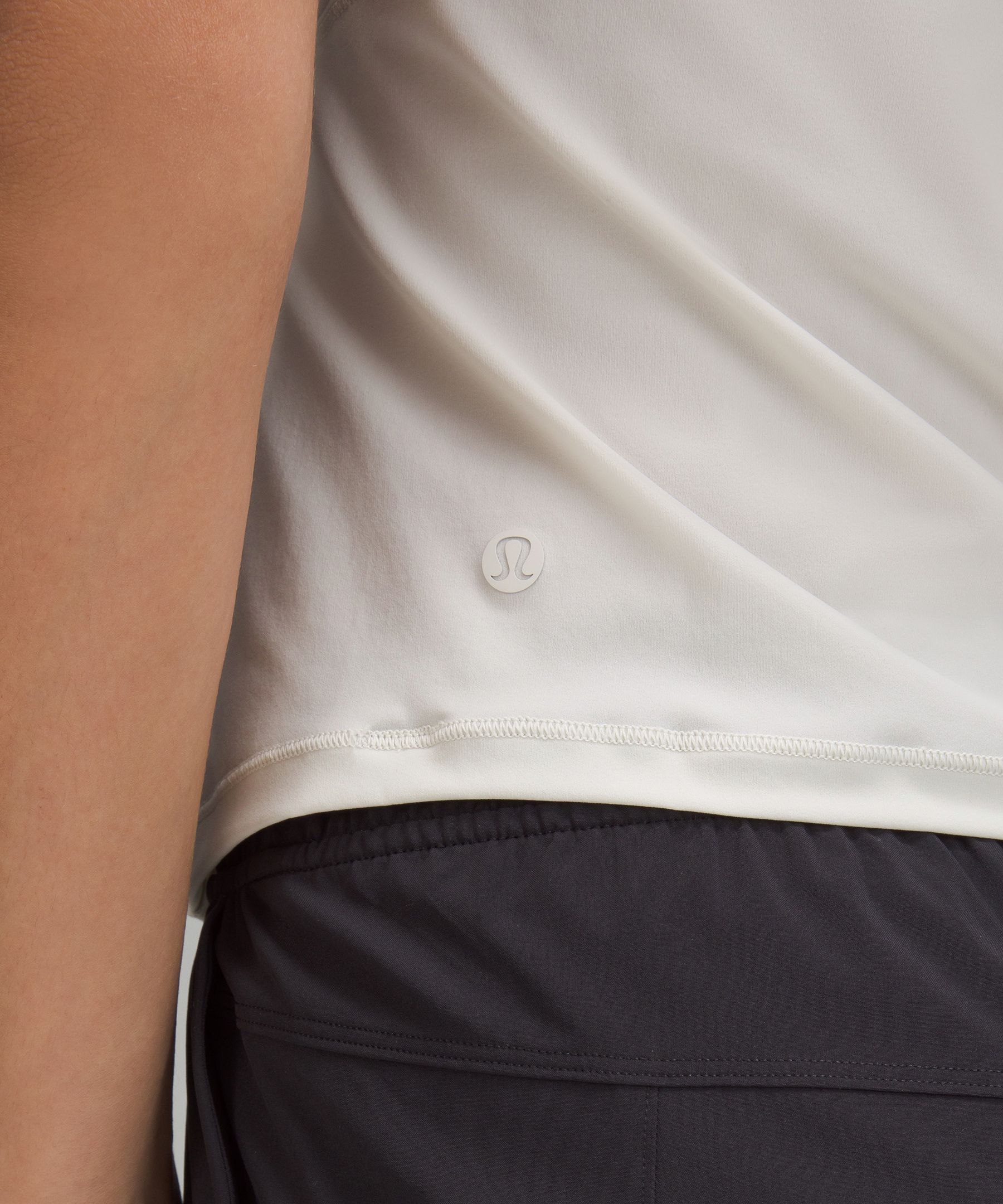 Lululemon Lightweight Nulux Tank Top In White