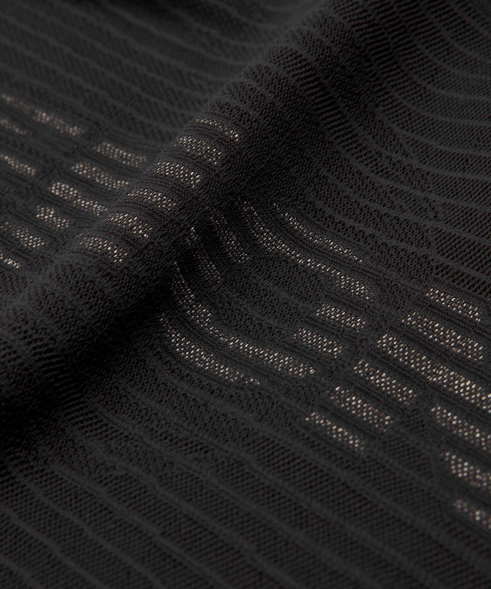 Lululemon Fast and Free Airflow Cropped Running Tank Top — фото 7