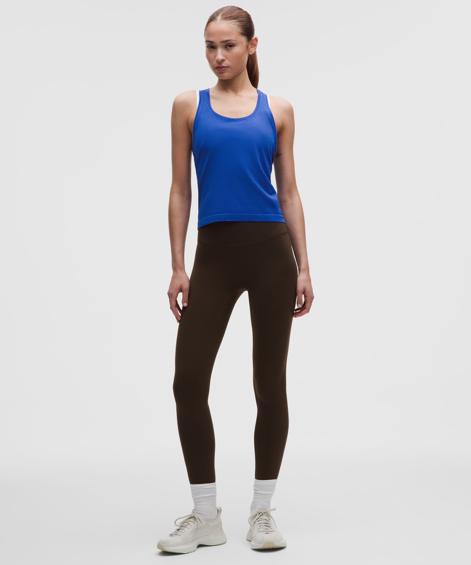 Женский топ Lululemon Swiftly Tech Racerback 2.0 — фото 3