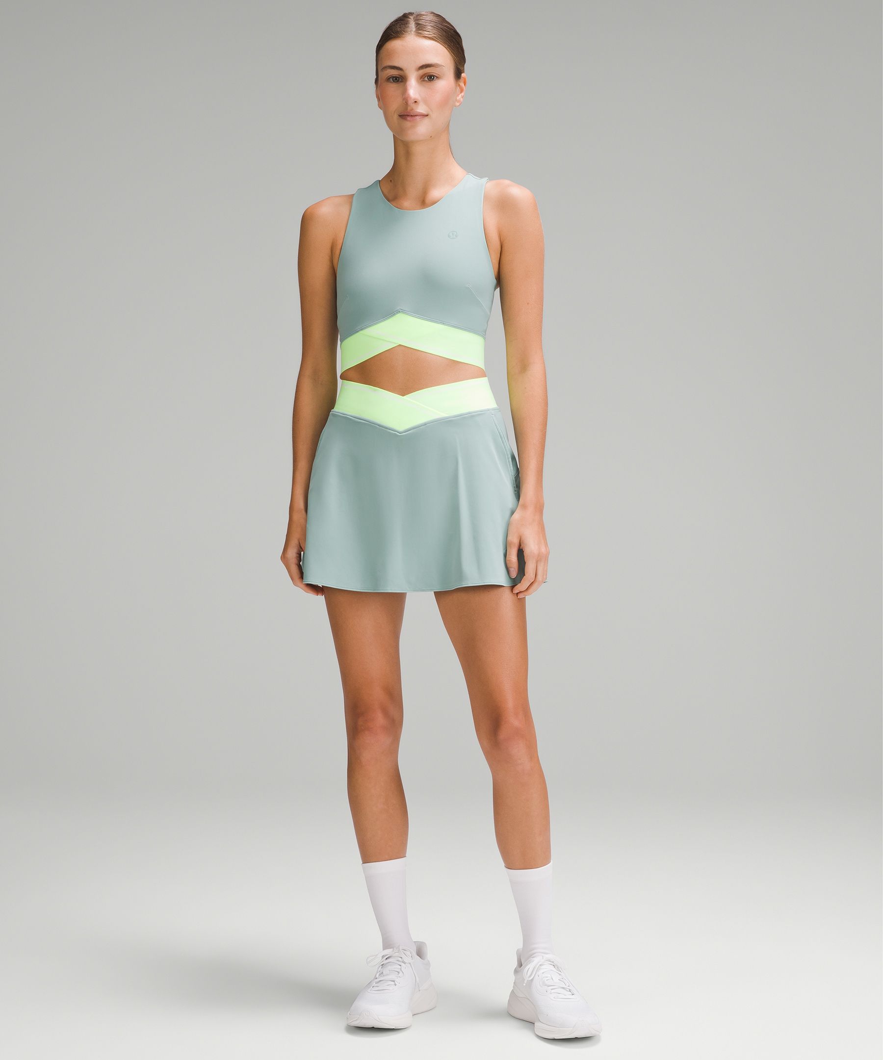 V waist cropped tennis tank & skirt sets in Riptide and White. Review in  caption. : r/lululemon