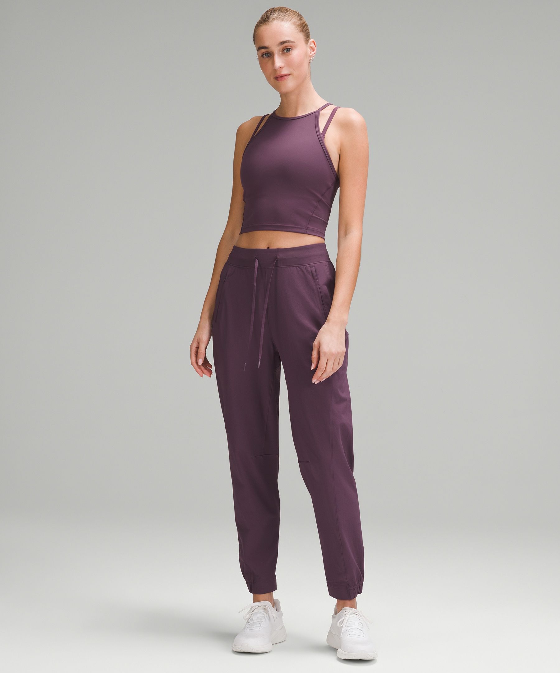 Wunder train ACL2 sz 6, and nulu twist back yoga tank sz 8 : r/lululemon