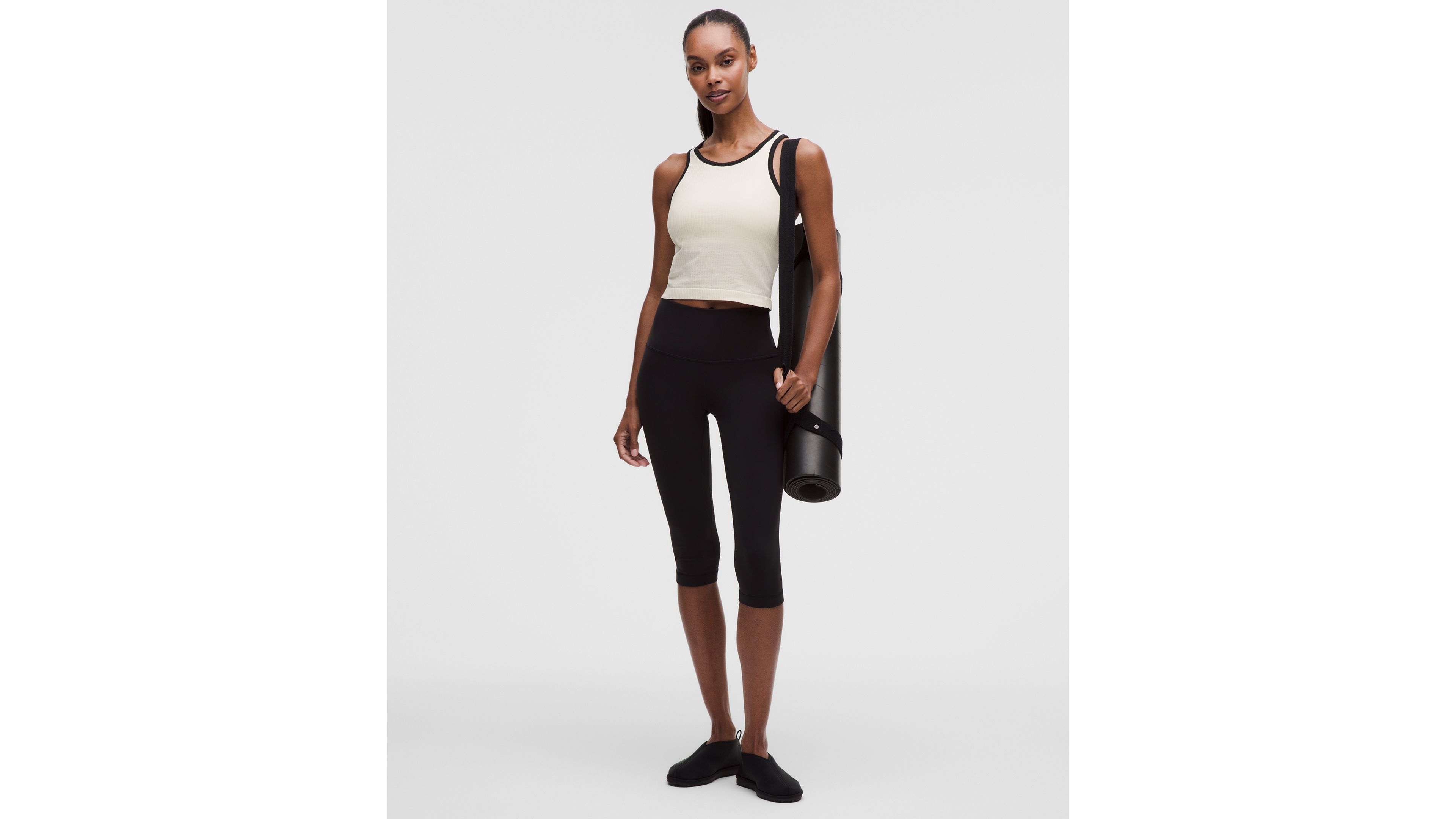 Ebb to Street Cropped Racerback Tank Top *Contrast