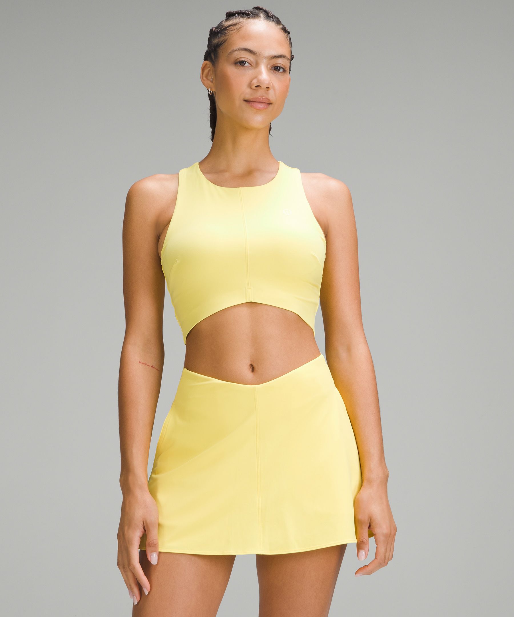 V-Waist Cropped Tennis Tank Top