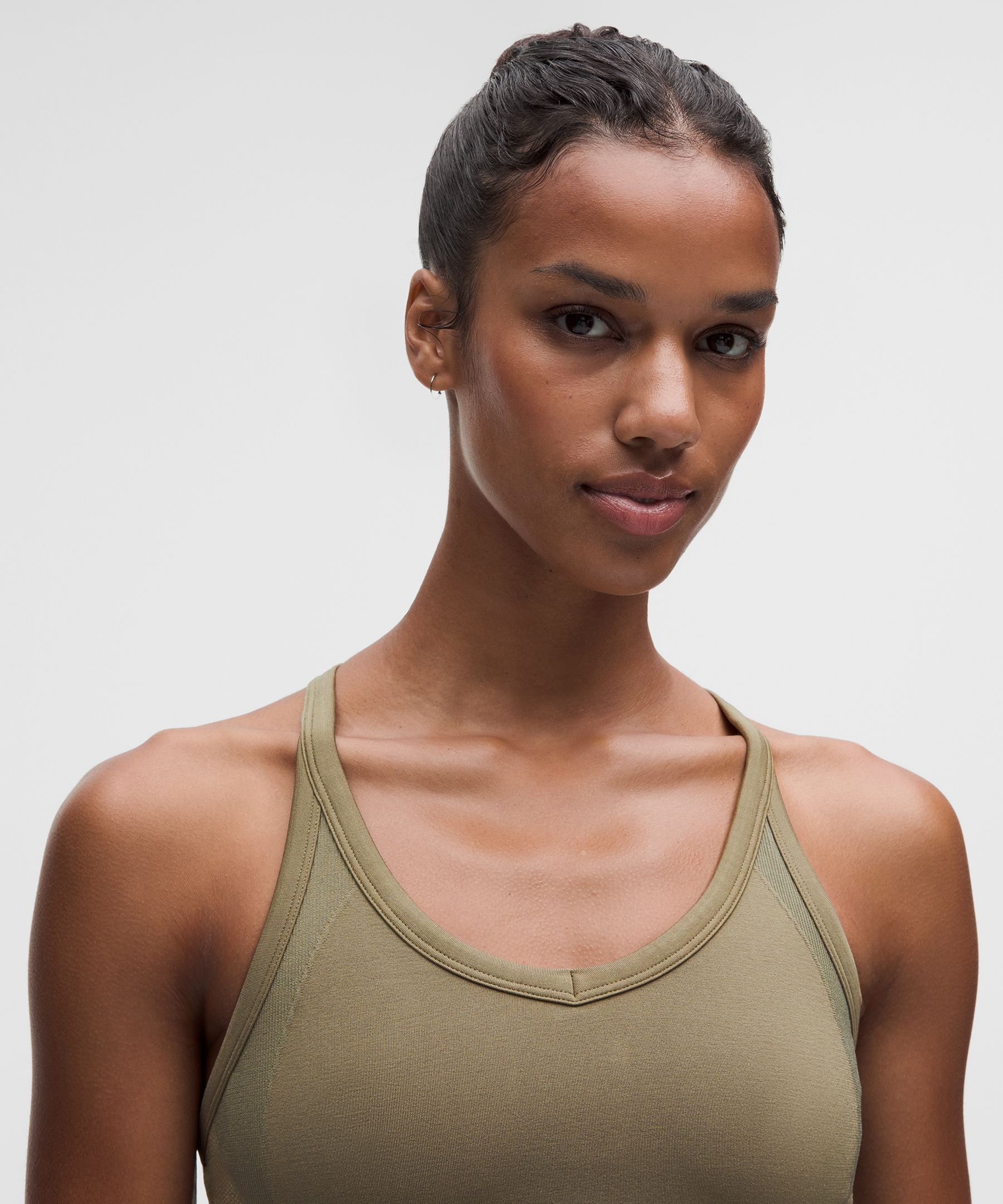 Get Low Cross-Back Training Tank Top *Light Support, B/C Cup