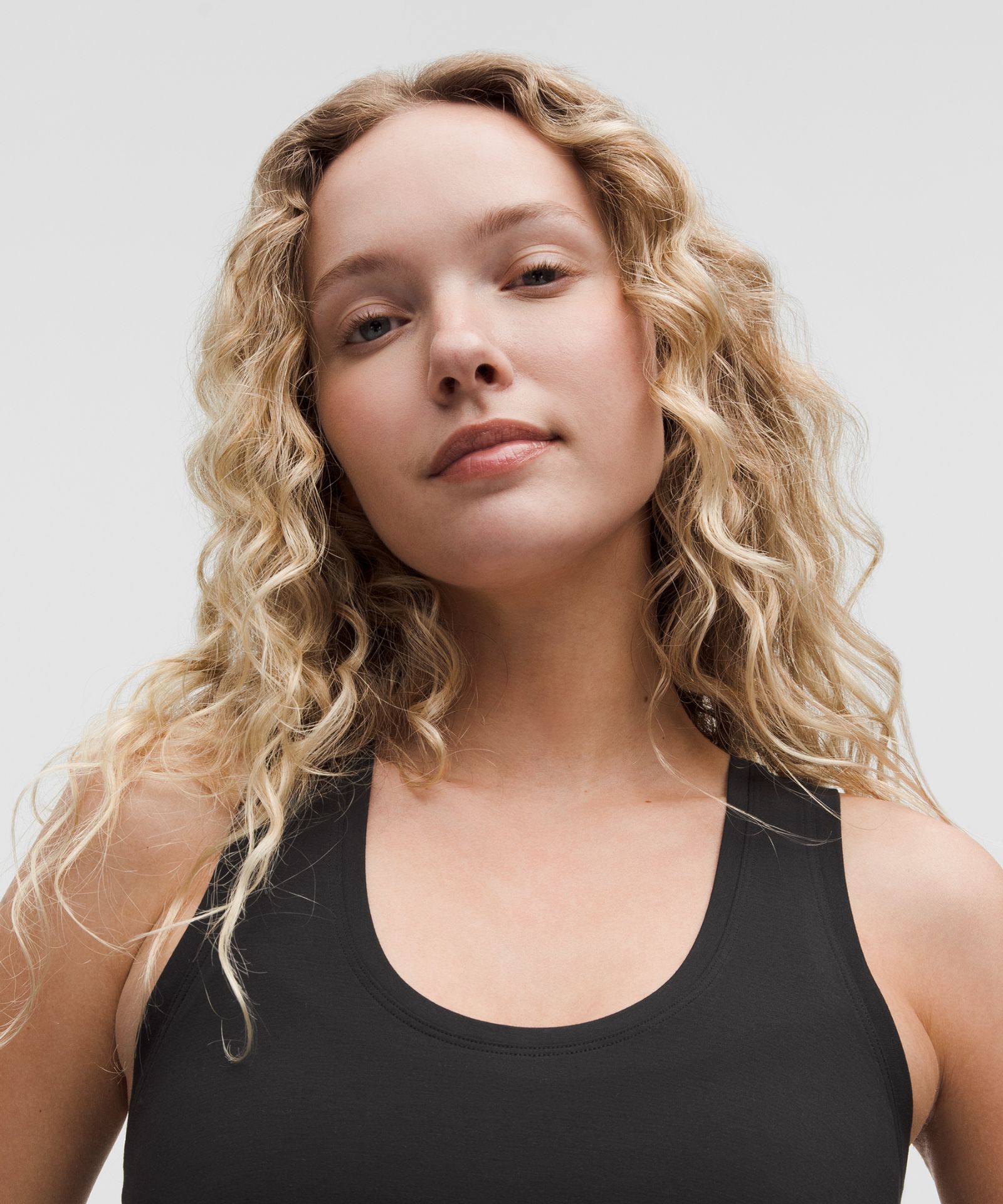 Женский топ Lululemon SilkAppeal Side-Slit Tank — фото 4