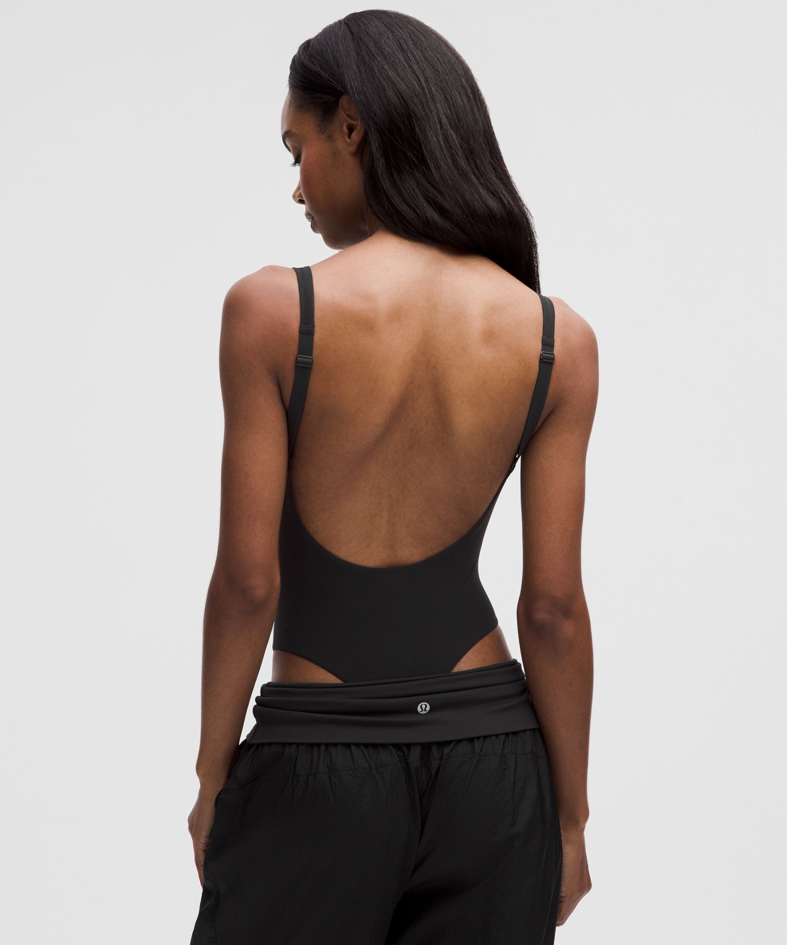 Lululemon Wundermost Ultra-Soft Nulu Mesh Scoop-Back Sleeveless Thong Bodysuit — фото 3