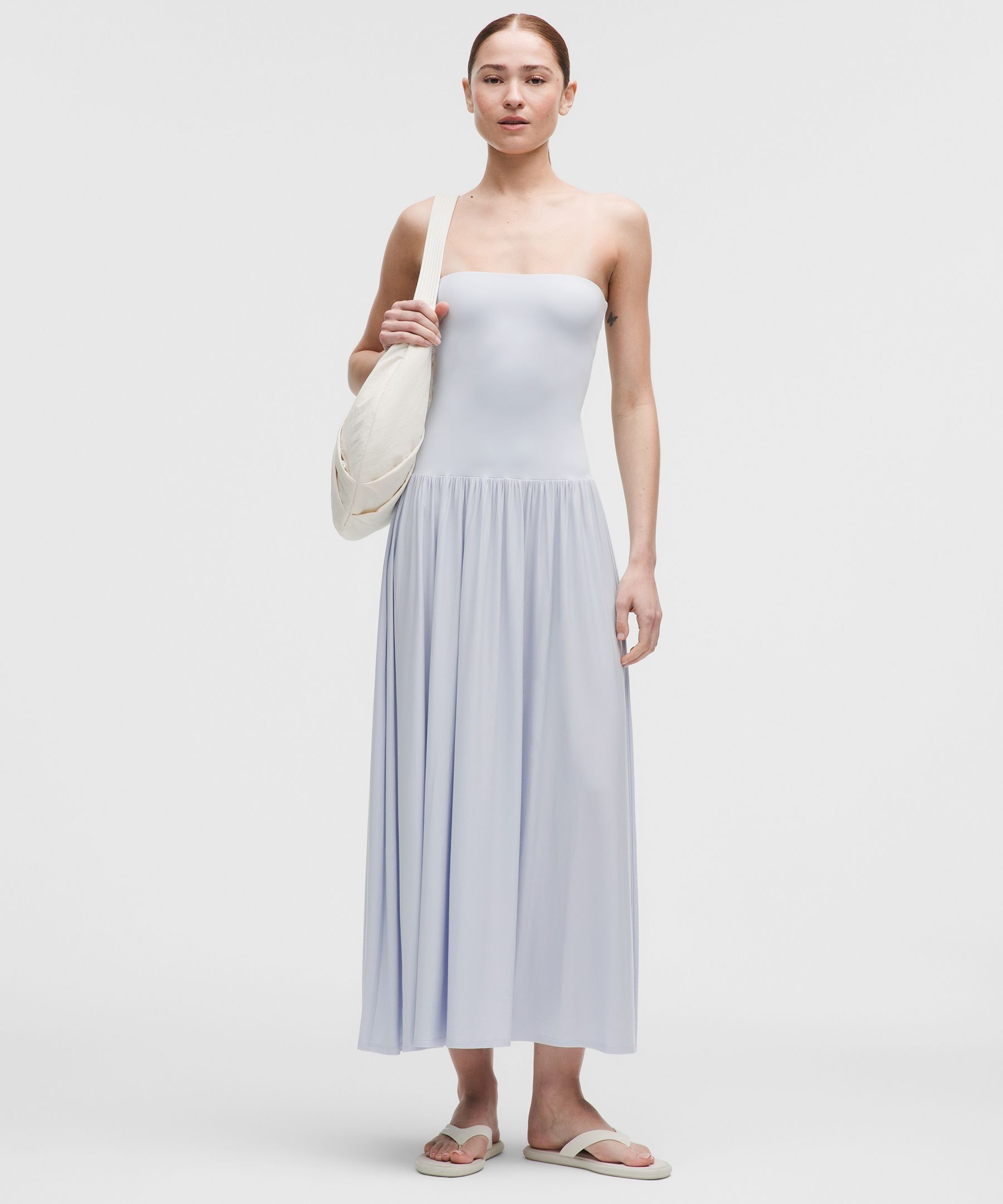 white gold maxi dress Alessandra Gold Ring Halter Neck White Maxi Dress M